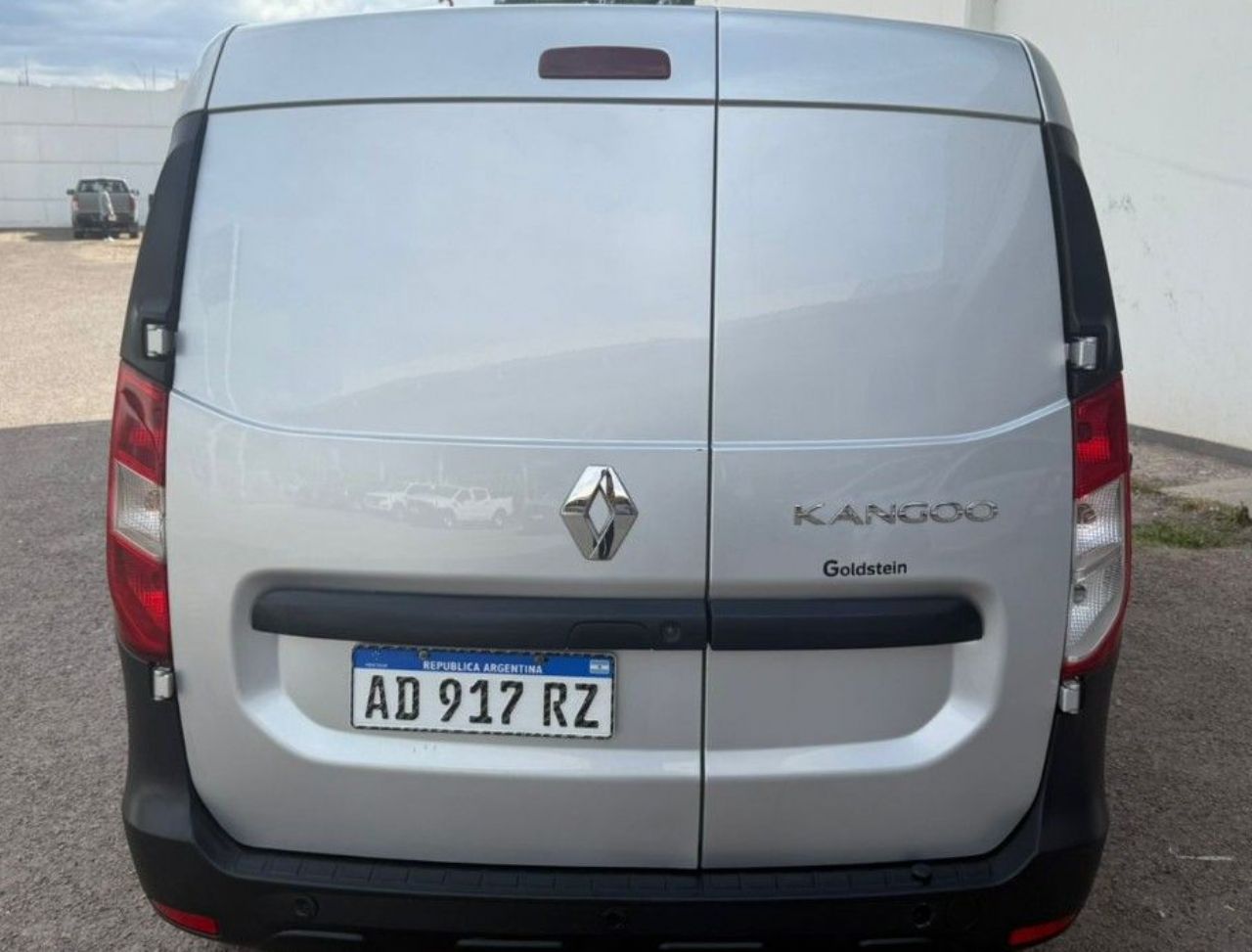 Renault Kangoo Usada en Mendoza, deRuedas