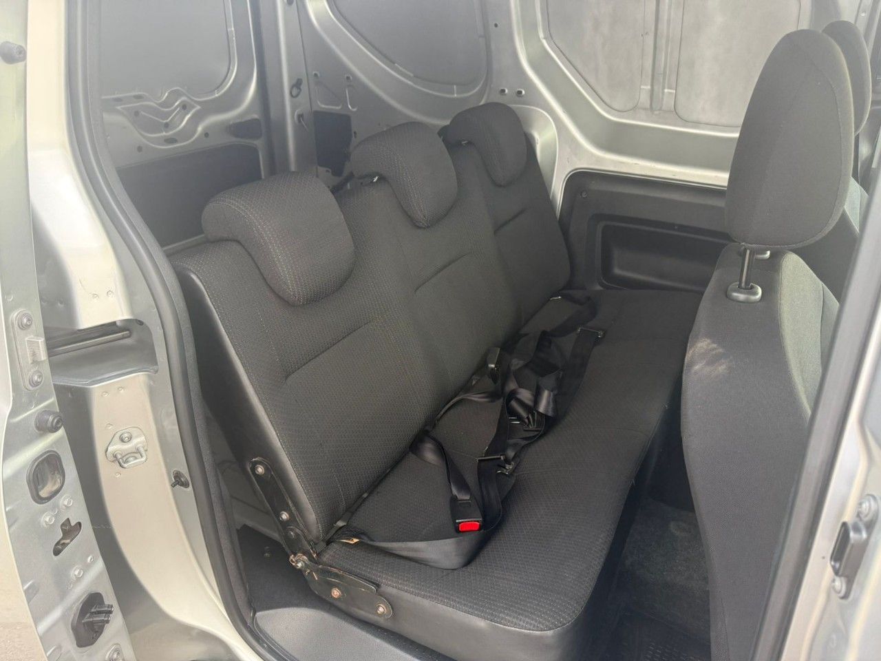 Renault Kangoo Usada en Mendoza, deRuedas