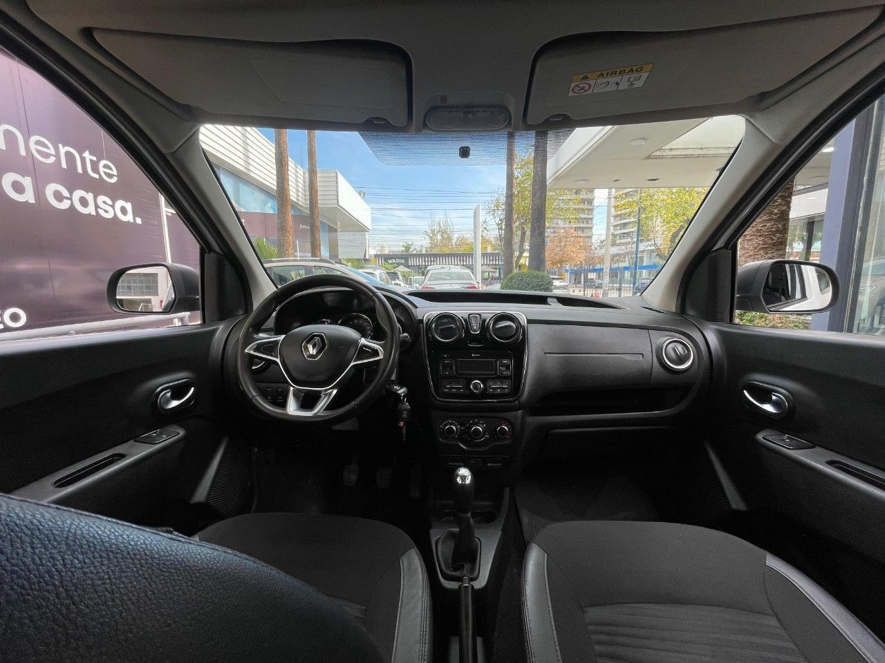 Renault Kangoo Usada en Mendoza, deRuedas