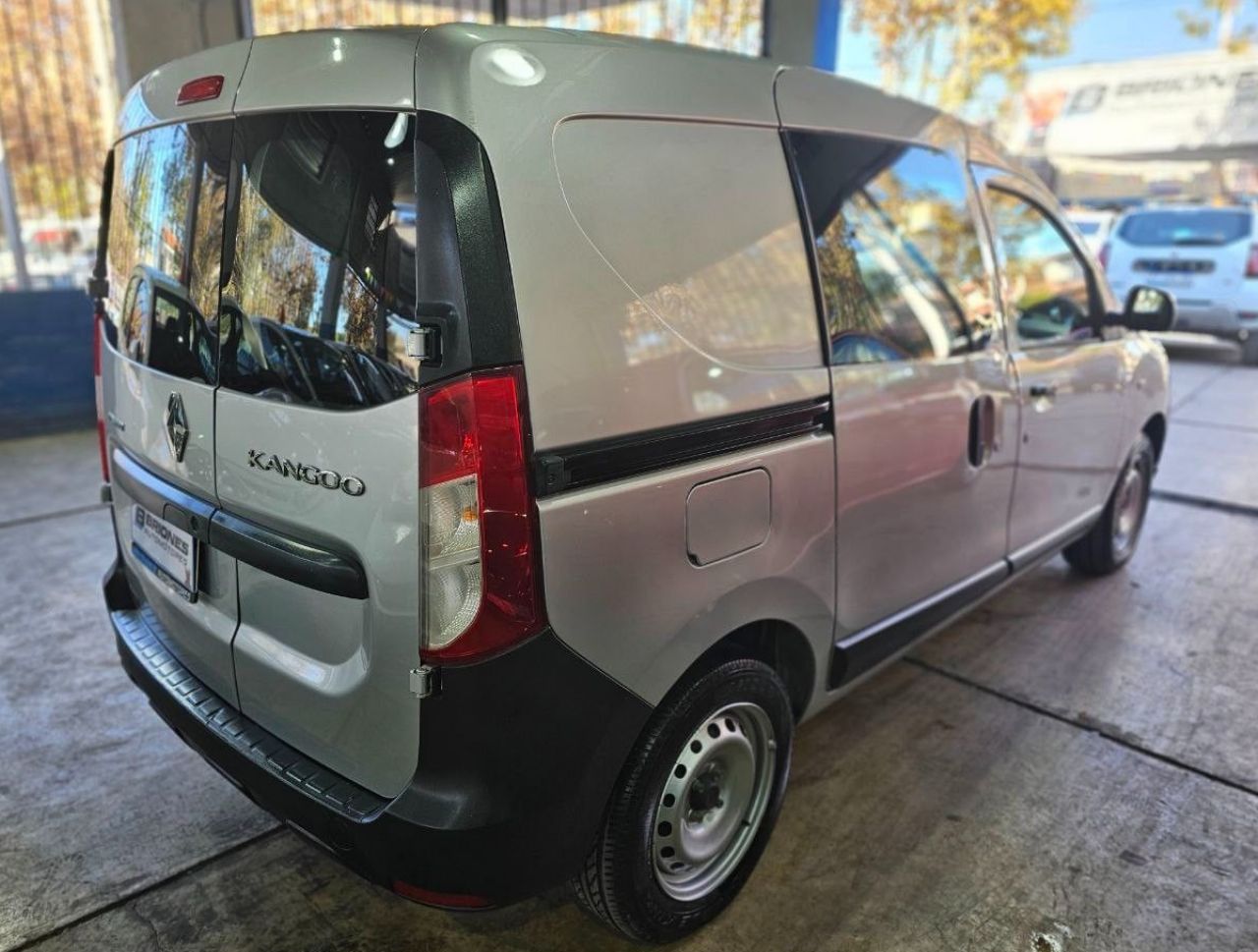 Renault Kangoo Usada en Mendoza, deRuedas