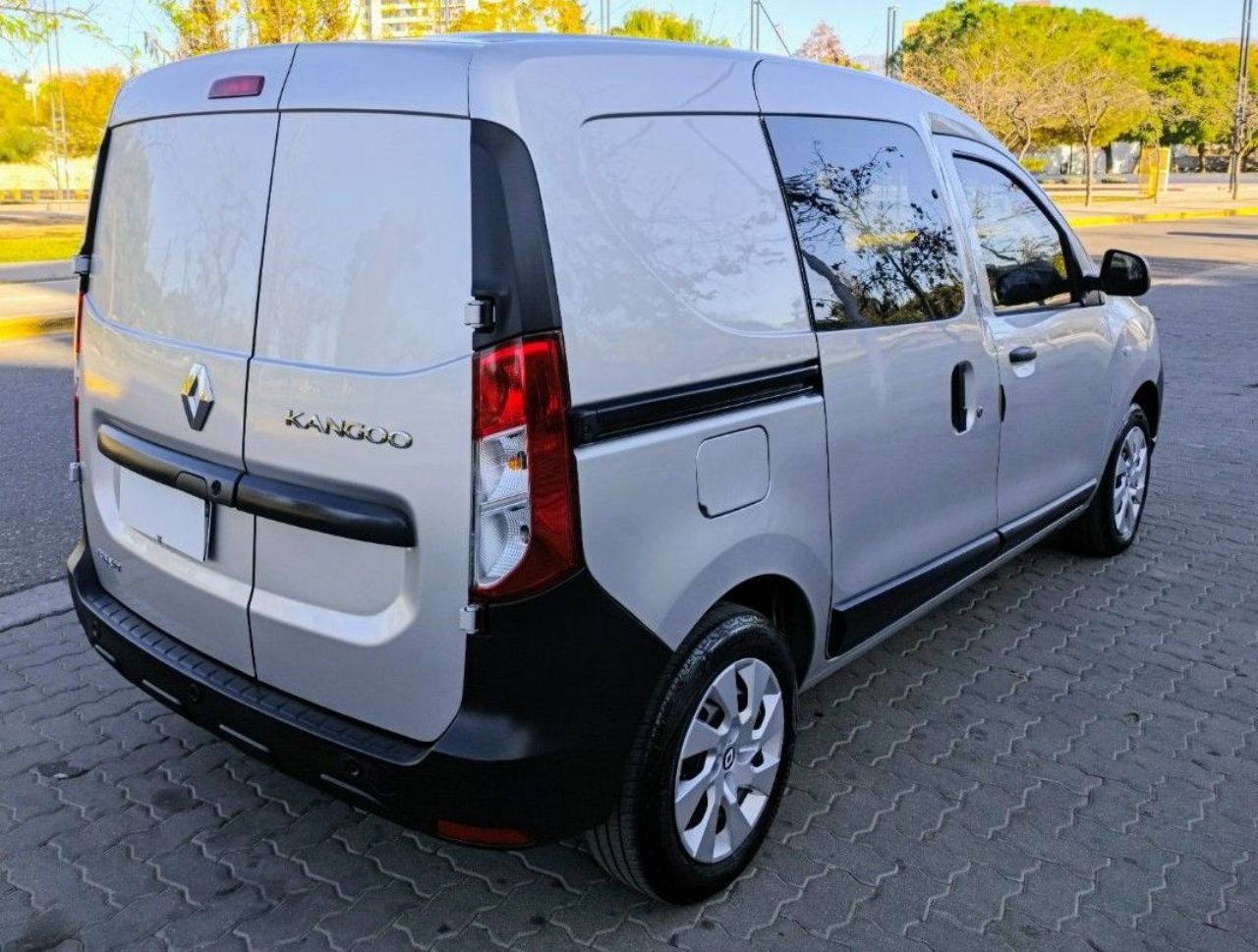 Renault Kangoo Usada en Mendoza, deRuedas