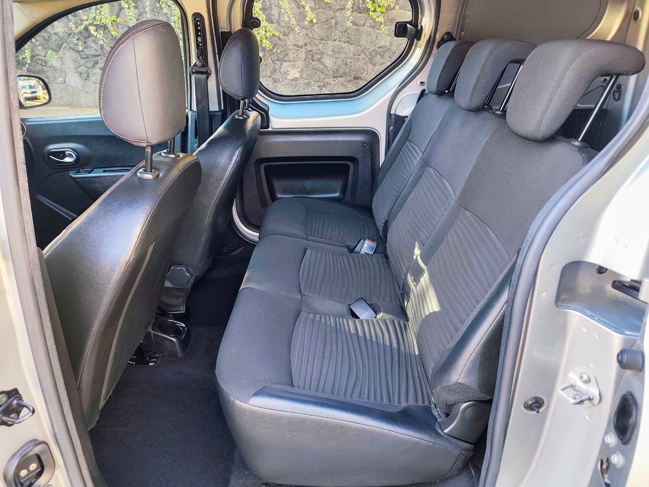 Renault Kangoo Usada en Mendoza, deRuedas