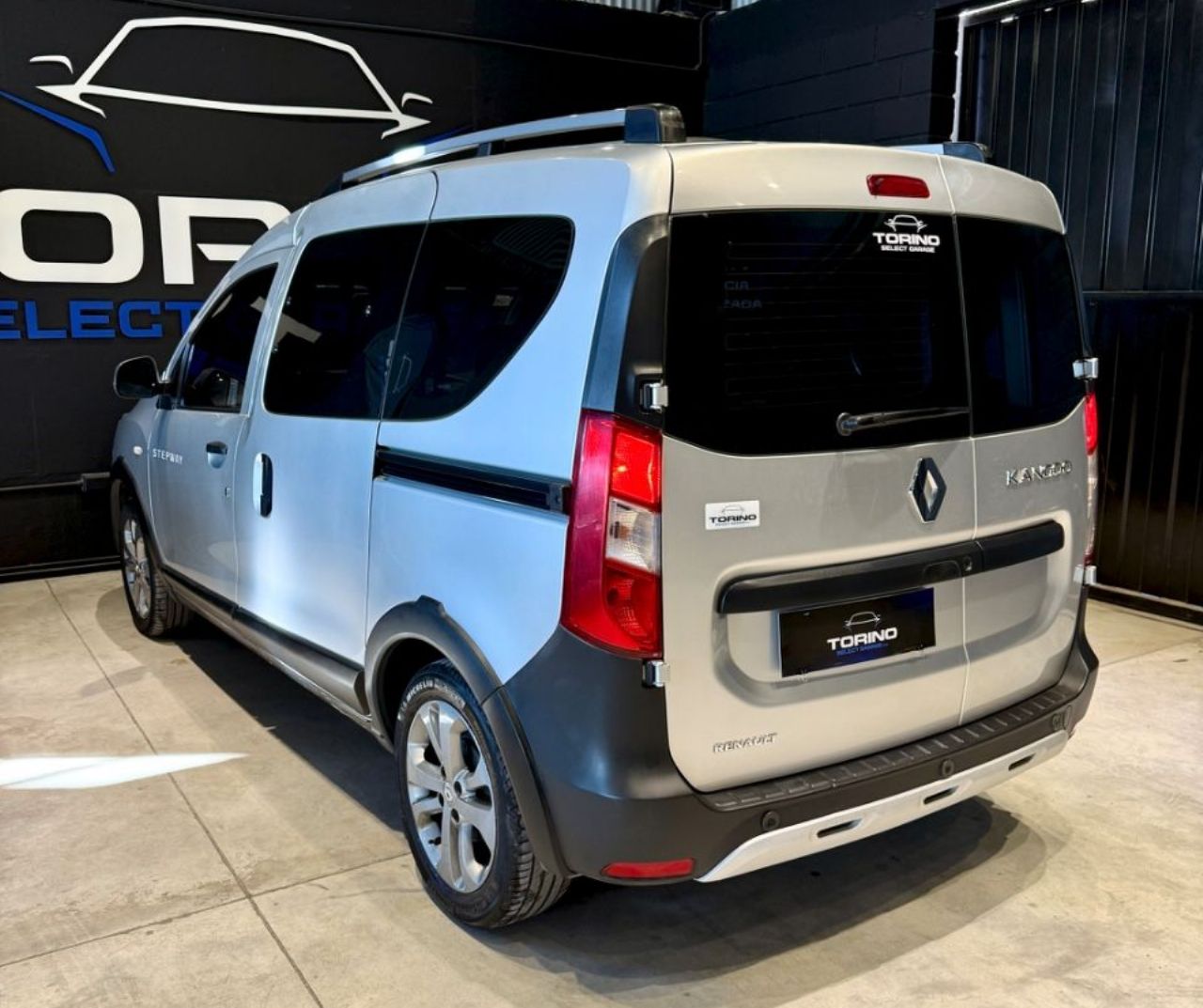 Renault Kangoo Usada Financiado en Córdoba, deRuedas