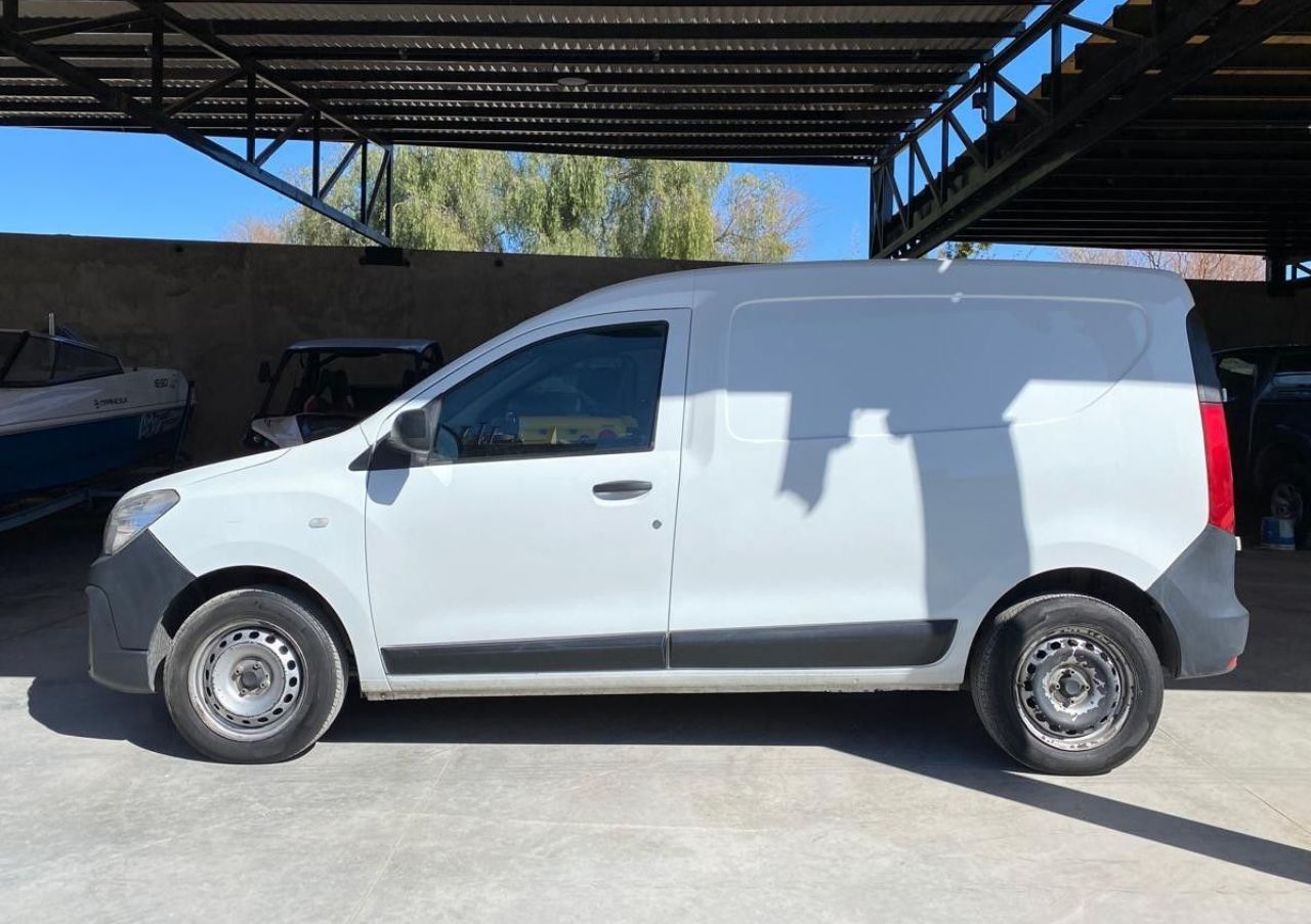 Renault Kangoo Usada Financiado en San Juan, deRuedas