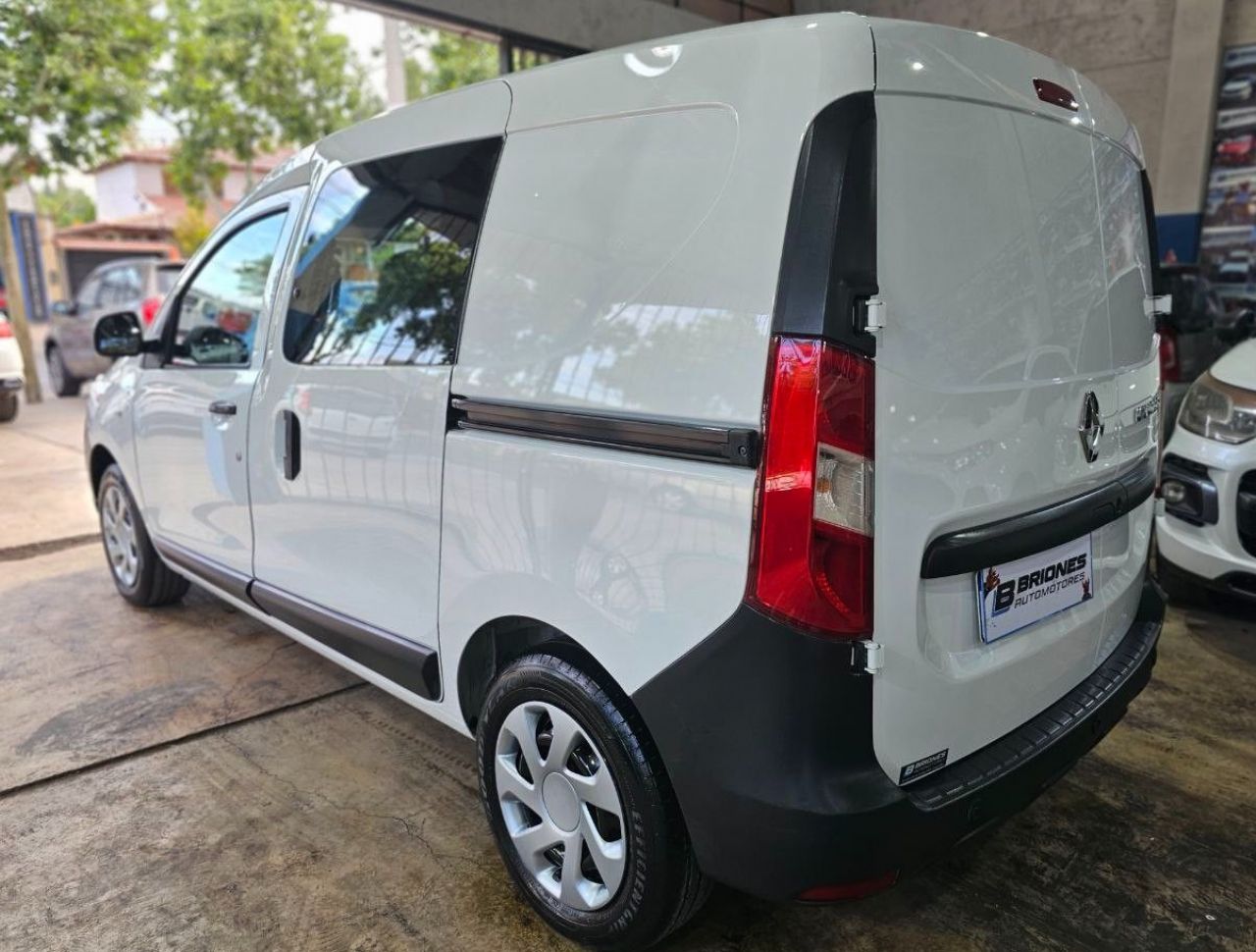 Renault Kangoo Usada en Mendoza, deRuedas