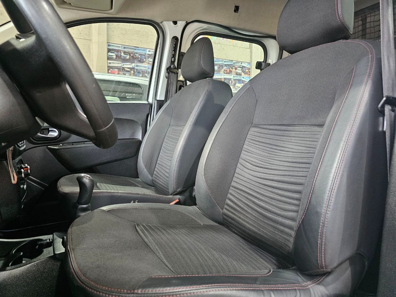 Renault Kangoo Usada en Mendoza, deRuedas