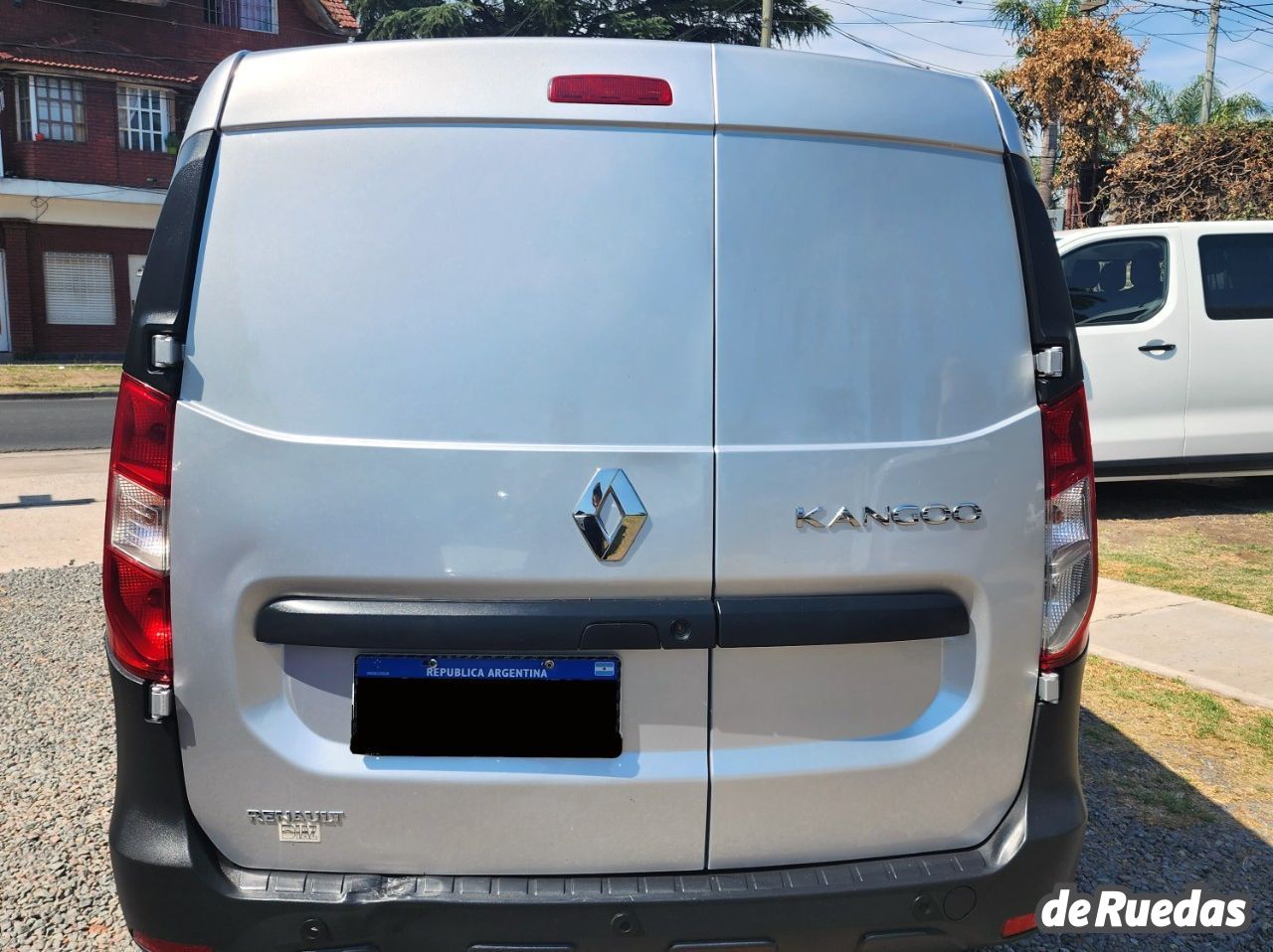 Renault Kangoo Usada en Buenos Aires, deRuedas