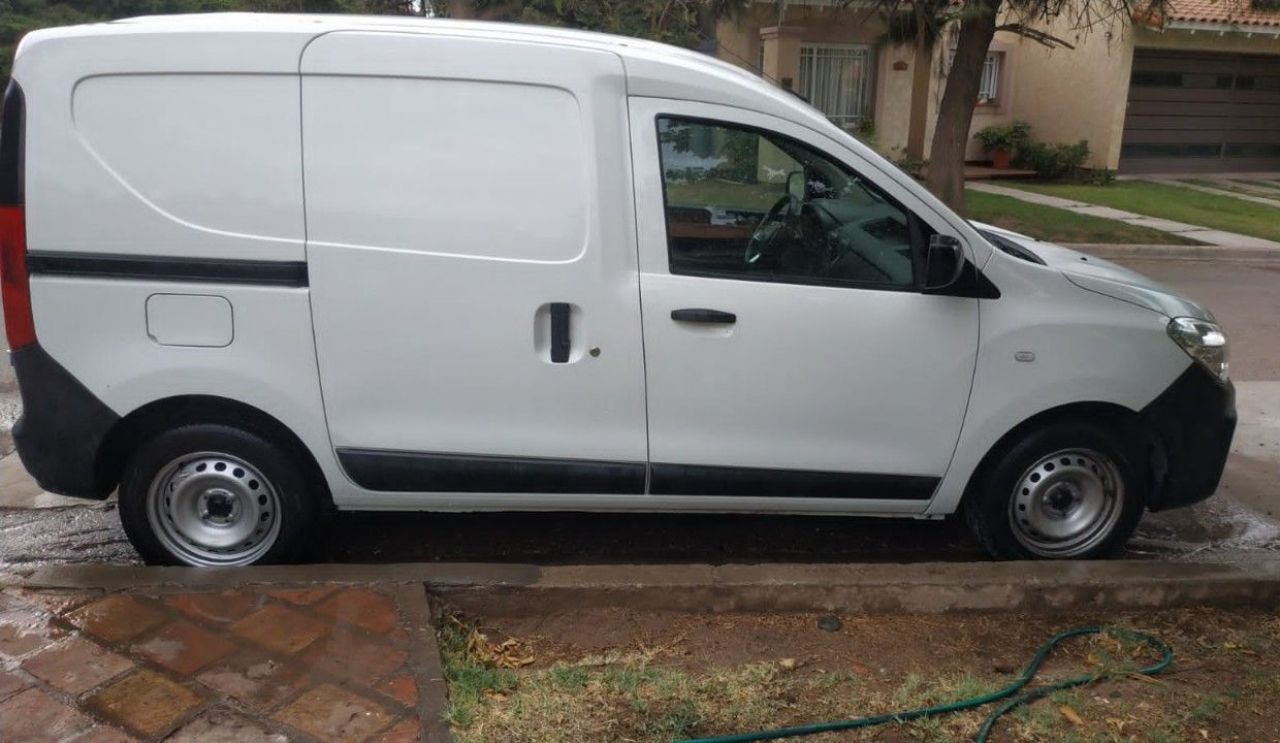 Renault Kangoo Usada en Mendoza, deRuedas