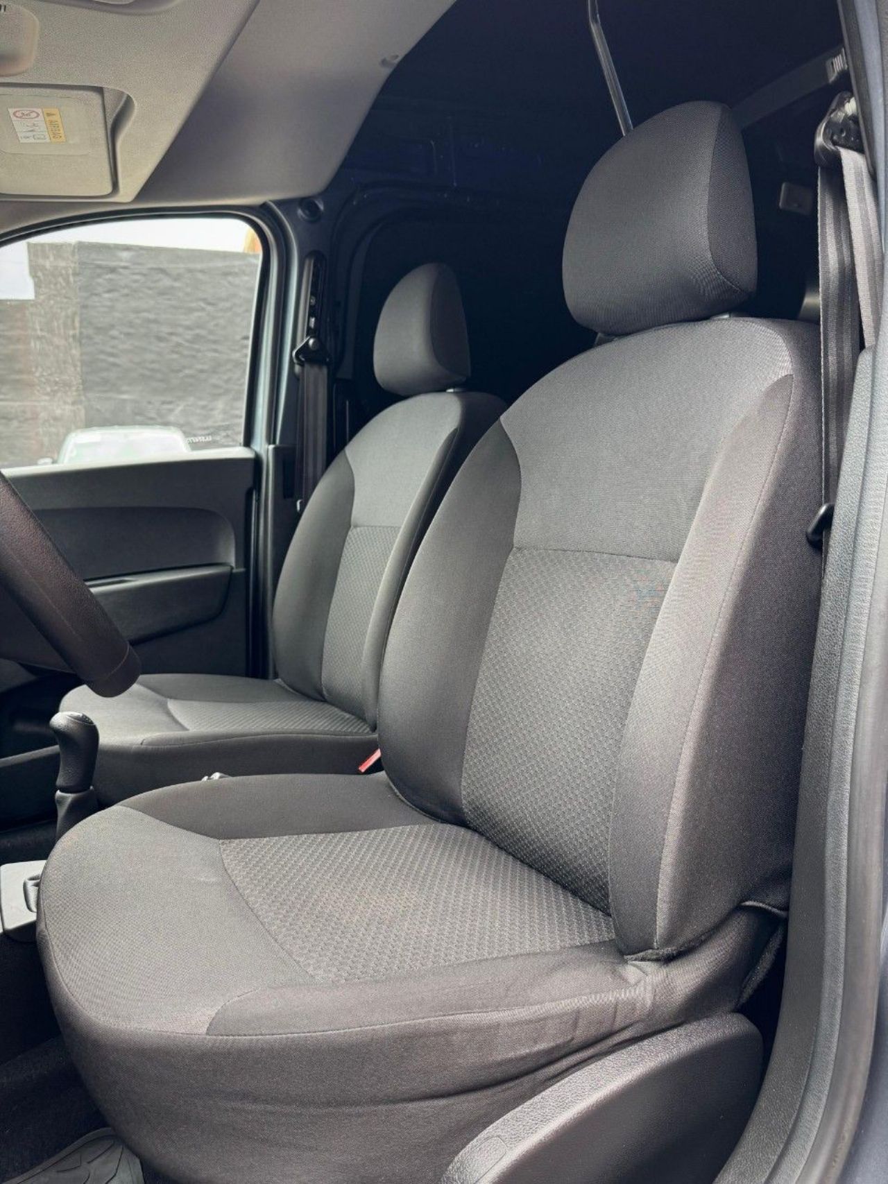 Renault Kangoo Usada en Córdoba, deRuedas