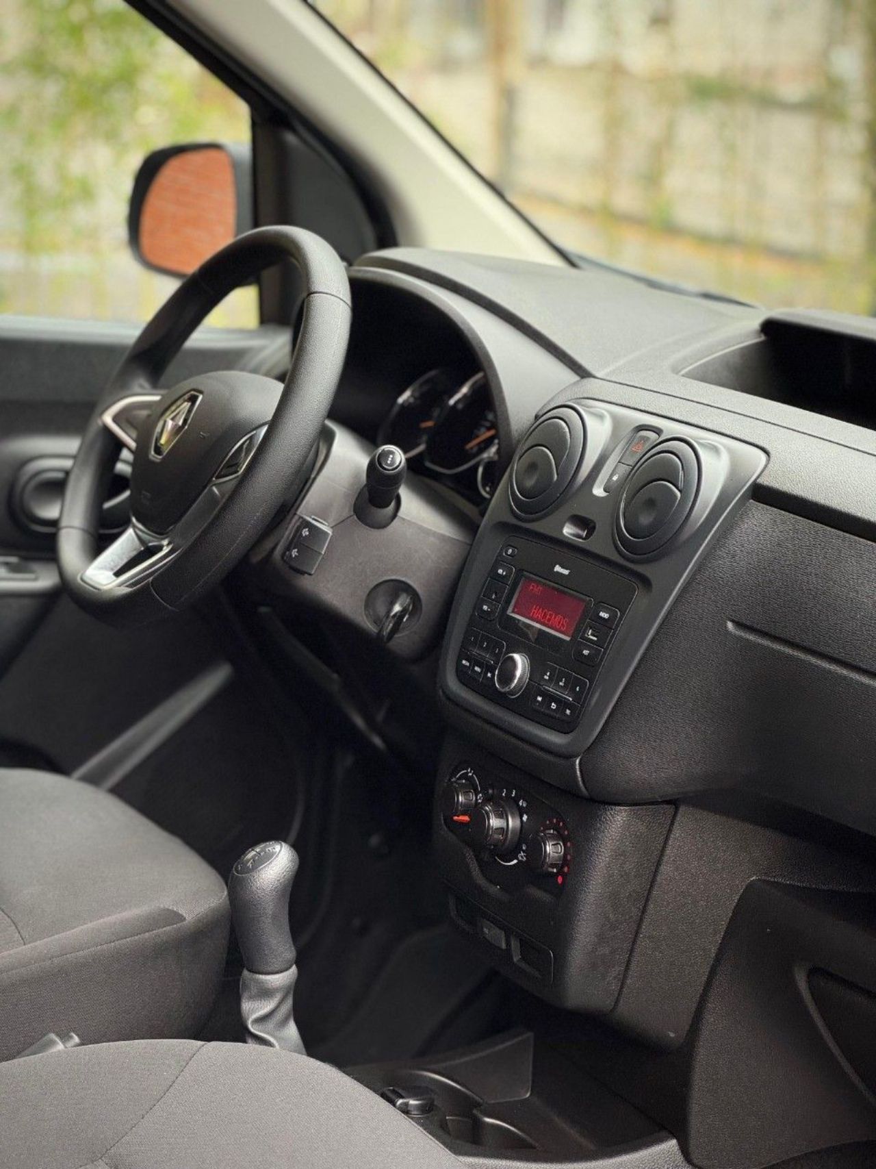 Renault Kangoo Usada en Córdoba, deRuedas