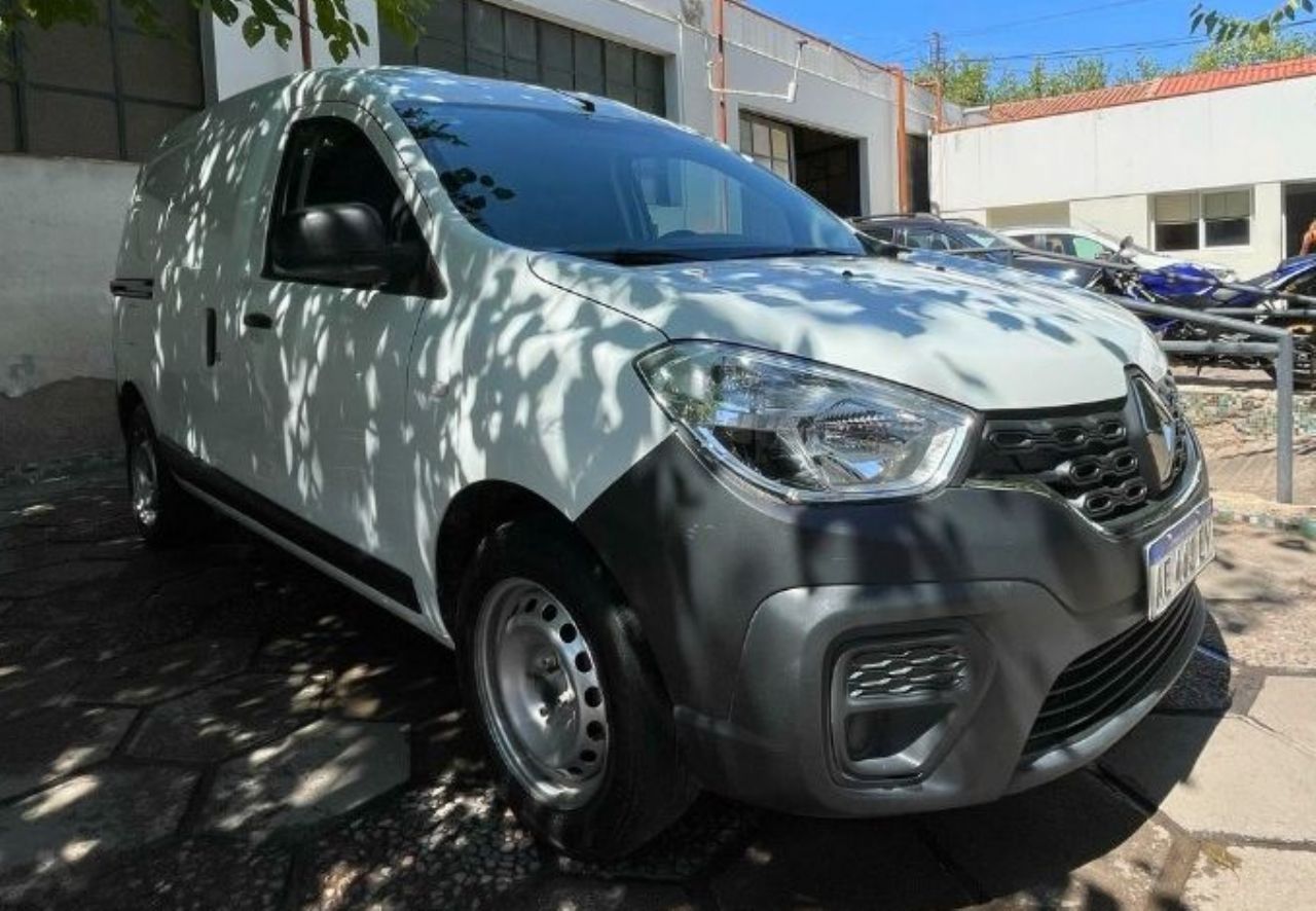 Renault Kangoo Usada en Mendoza, deRuedas