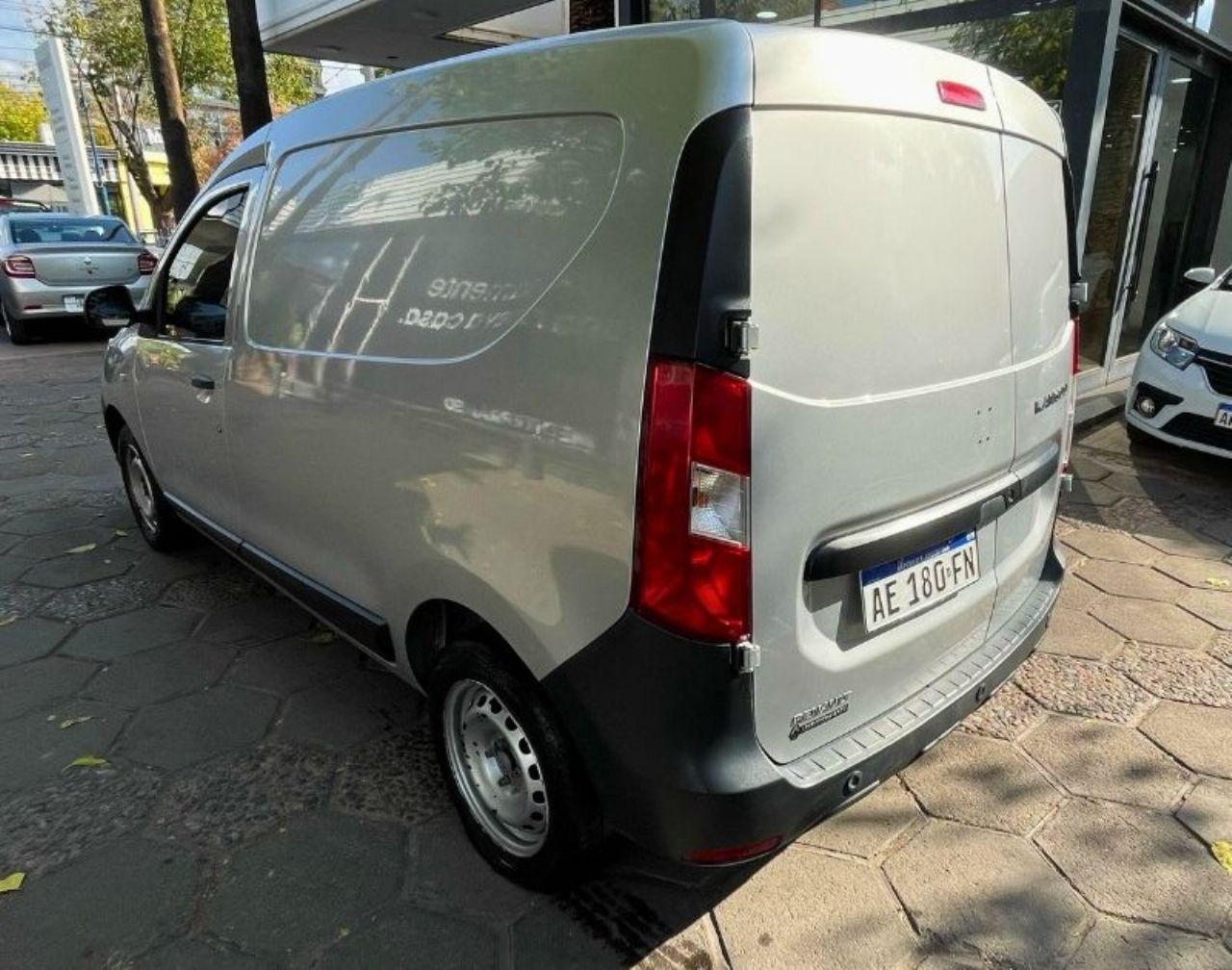 Renault Kangoo Usada en Mendoza, deRuedas