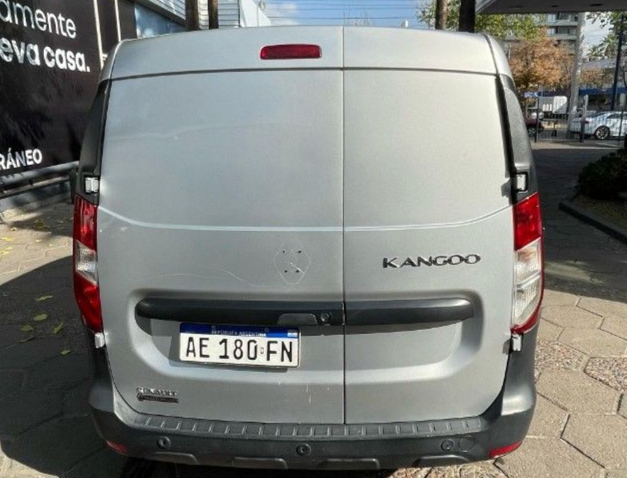 Renault Kangoo Usada en Mendoza, deRuedas