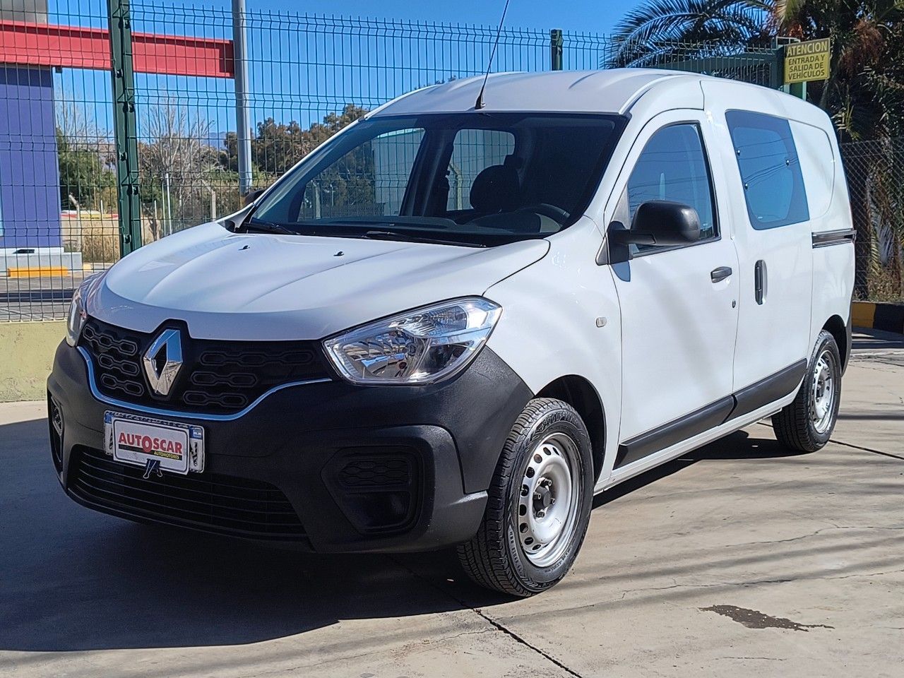 Renault Kangoo Usada Financiado en Mendoza, deRuedas