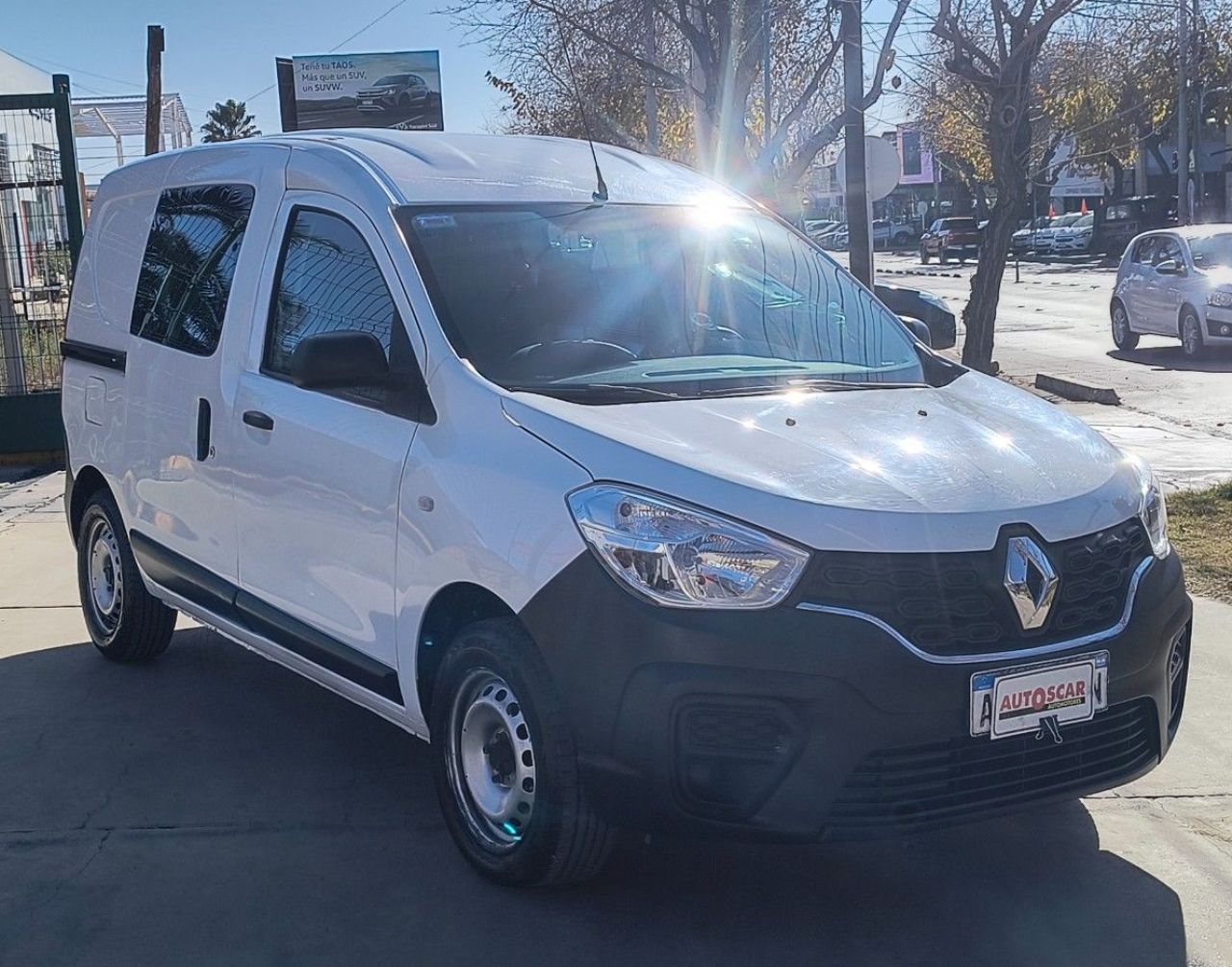 Renault Kangoo Usada Financiado en Mendoza, deRuedas