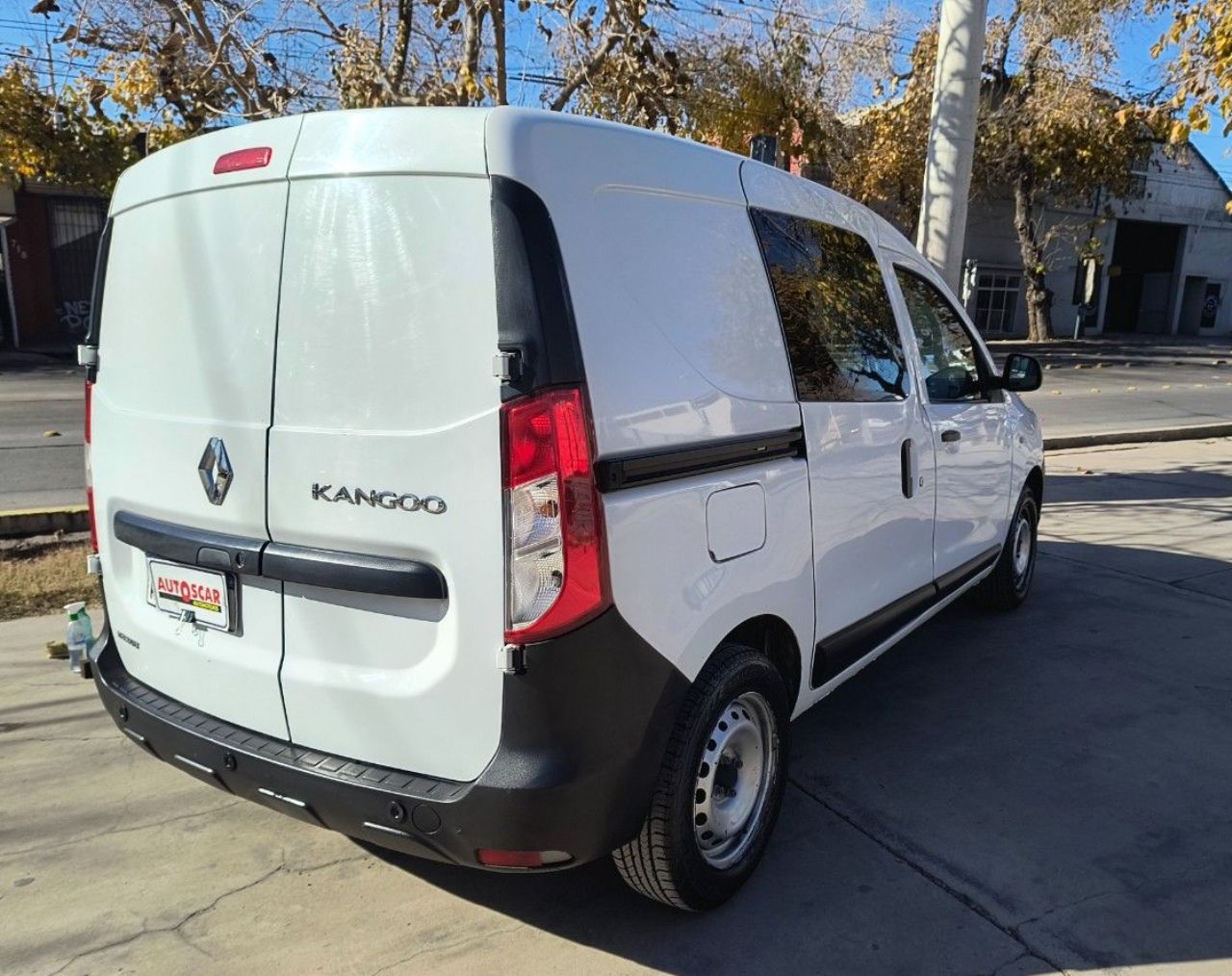 Renault Kangoo Usada Financiado en Mendoza, deRuedas
