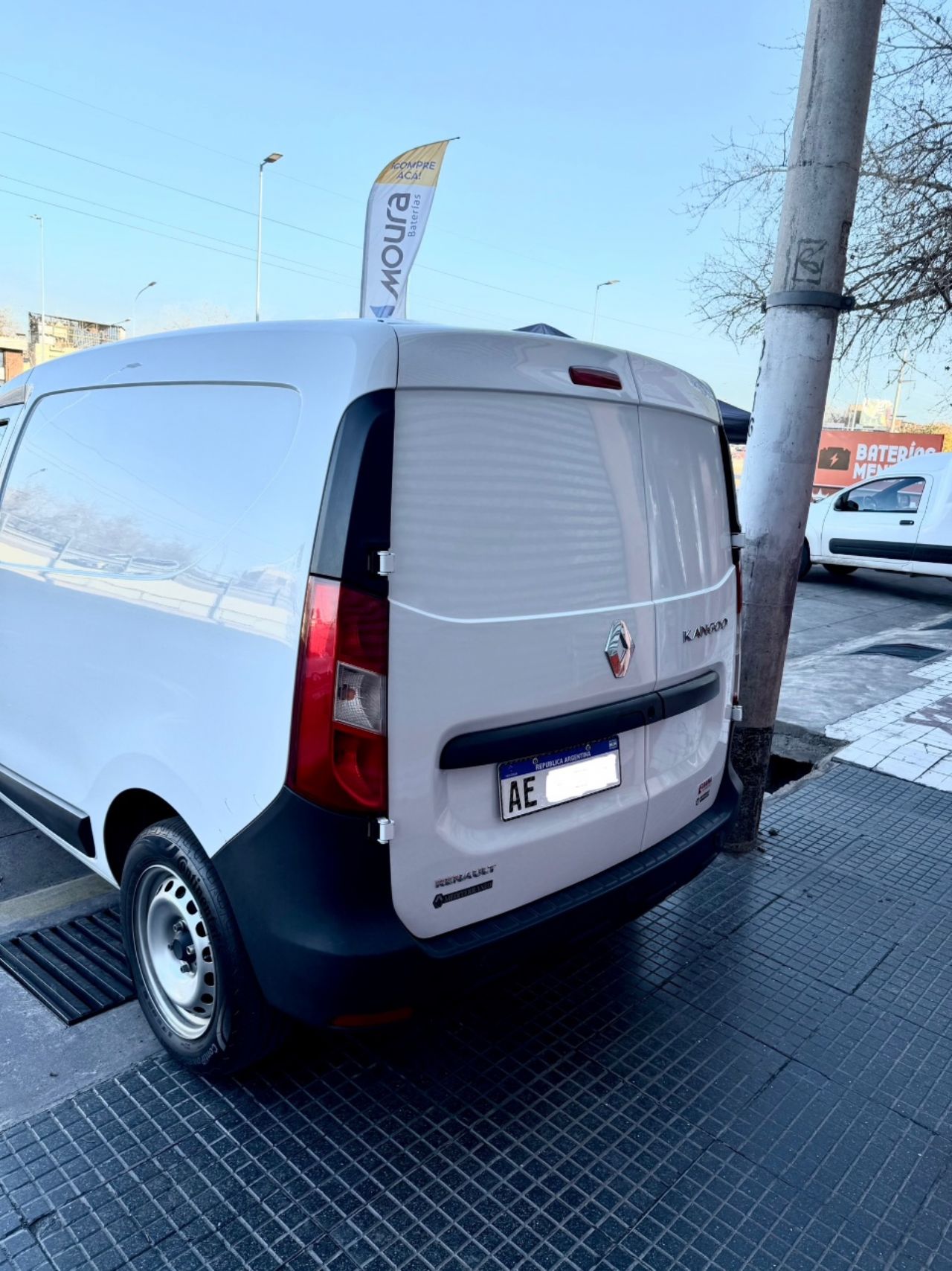 Renault Kangoo Usada en Mendoza, deRuedas