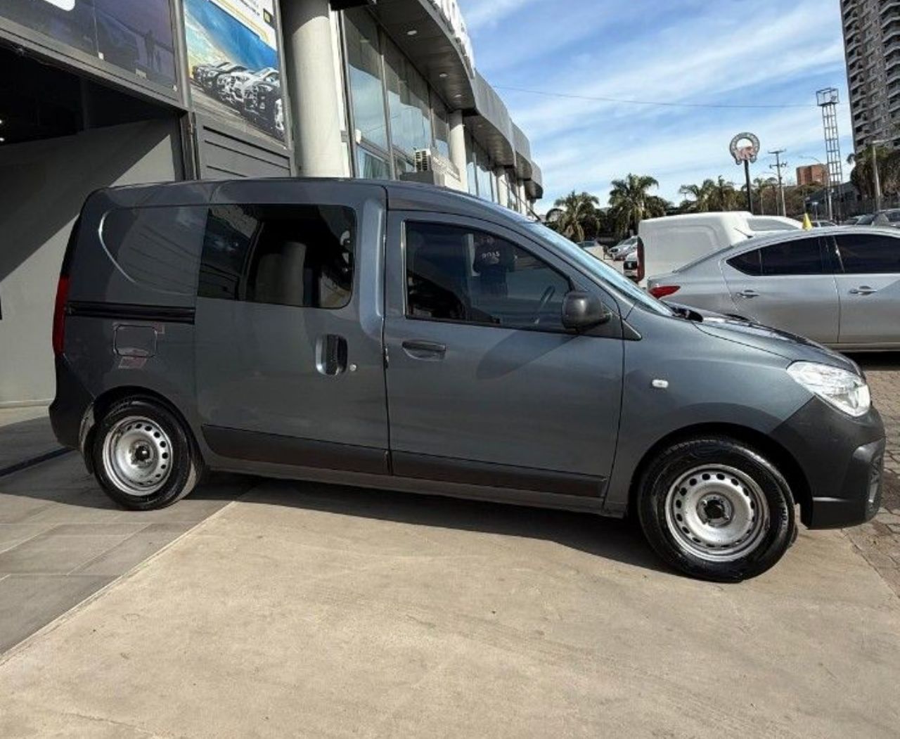 Renault Kangoo Usada Financiado en Córdoba, deRuedas