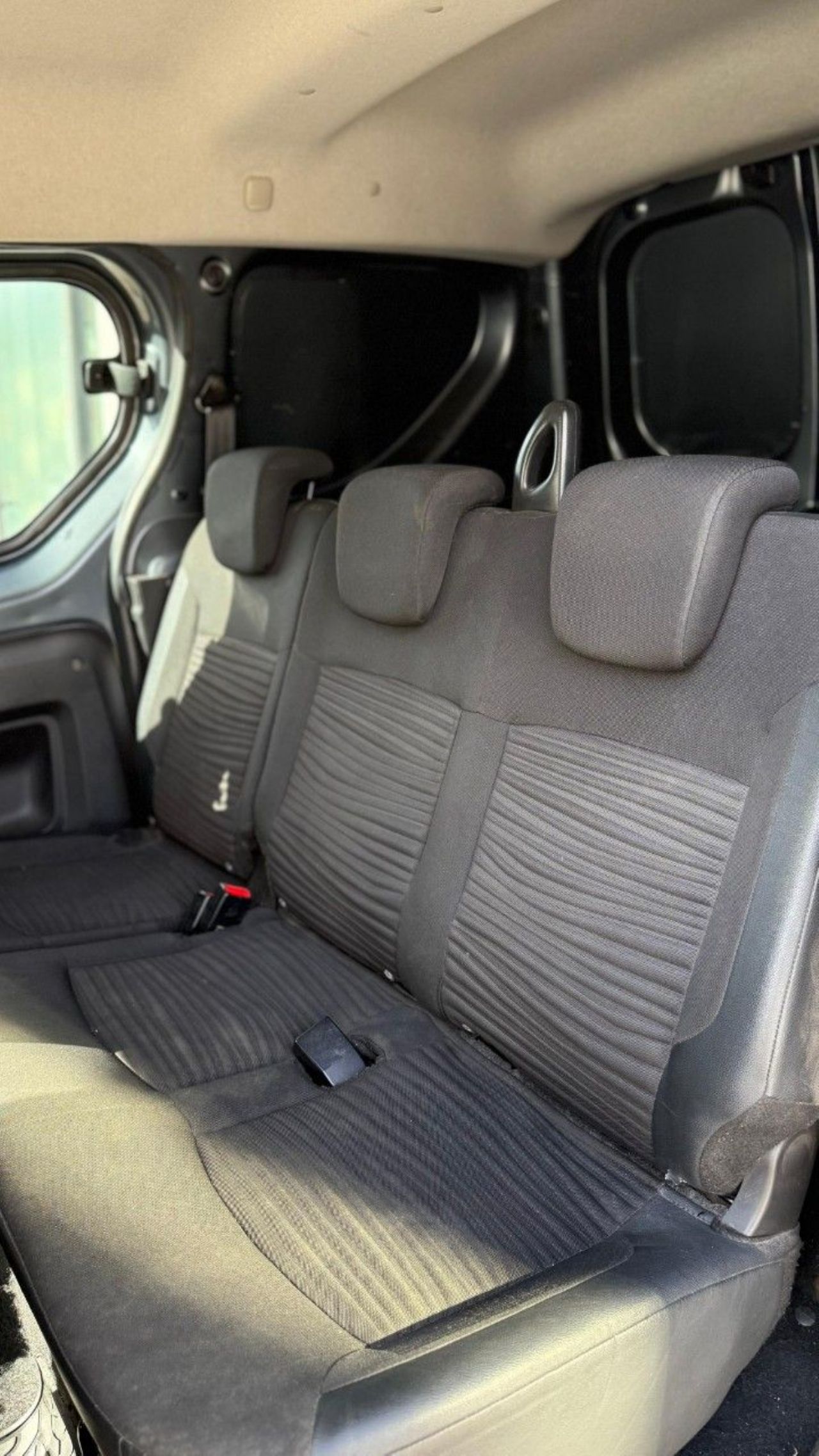Renault Kangoo Usada Financiado en Córdoba, deRuedas
