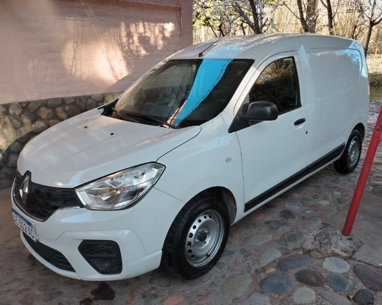 Renault Kangoo Usada en Mendoza, deRuedas