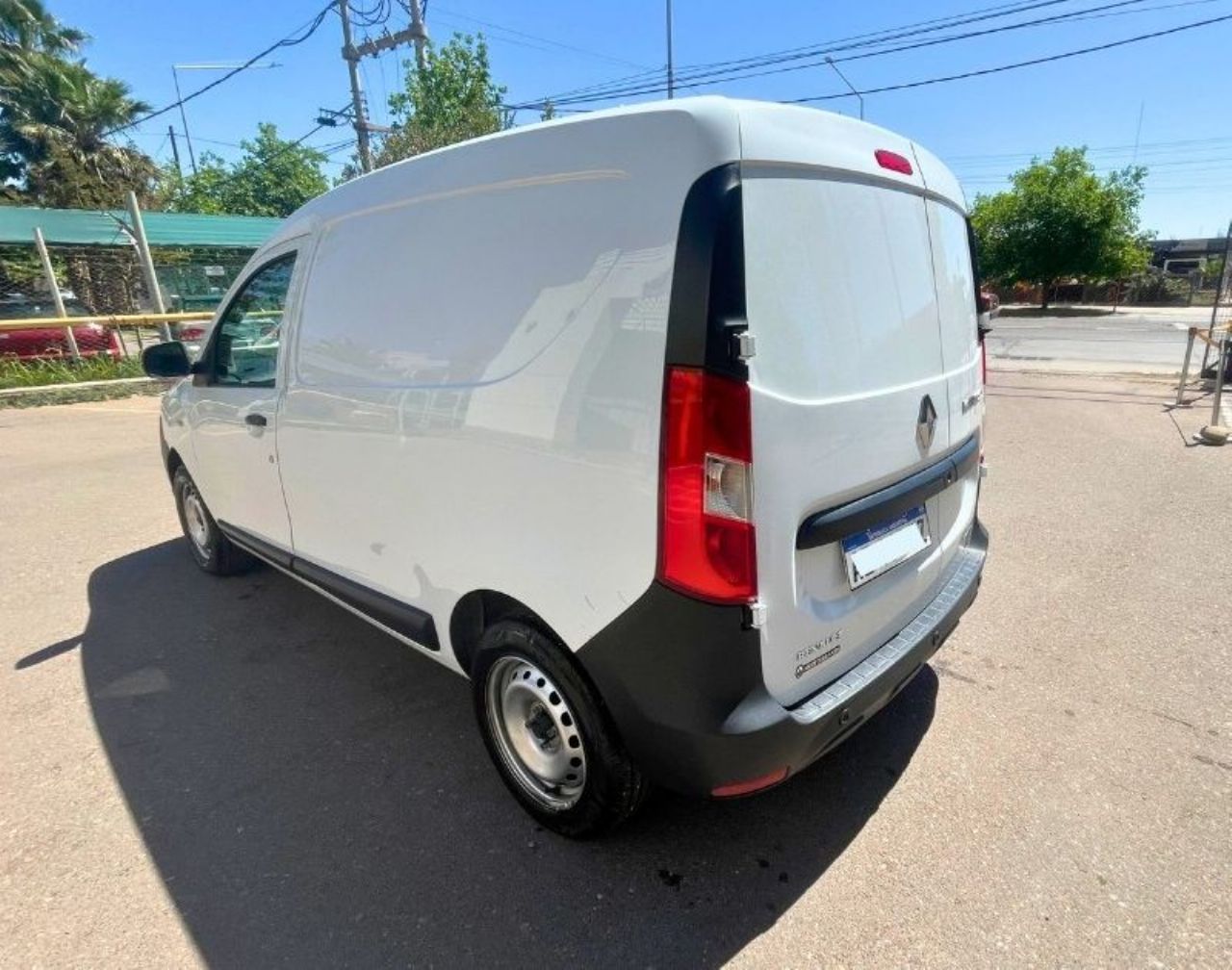 Renault Kangoo Usada en Mendoza, deRuedas