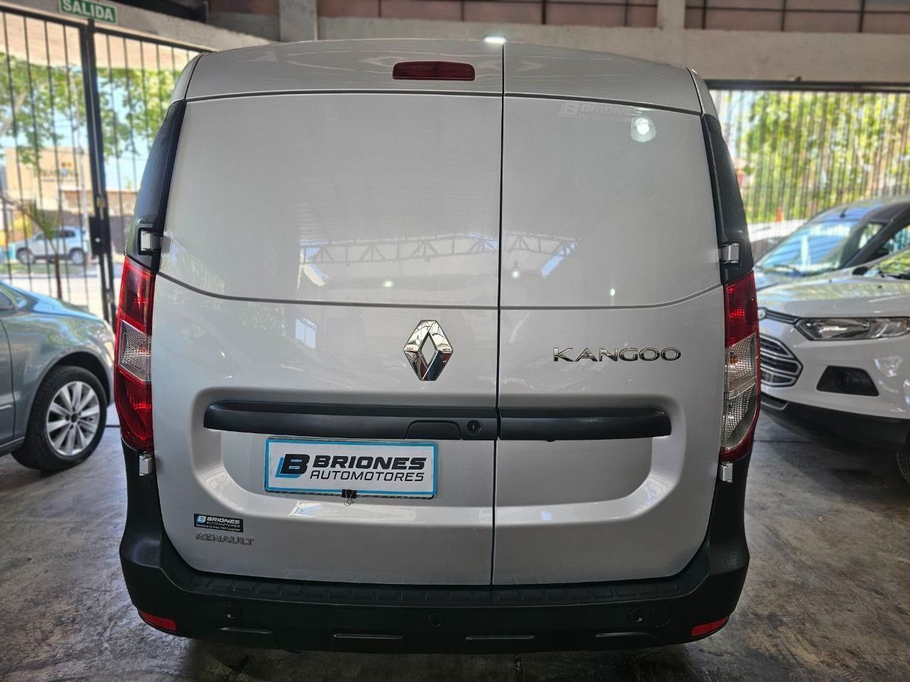 Renault Kangoo Usada en Mendoza, deRuedas