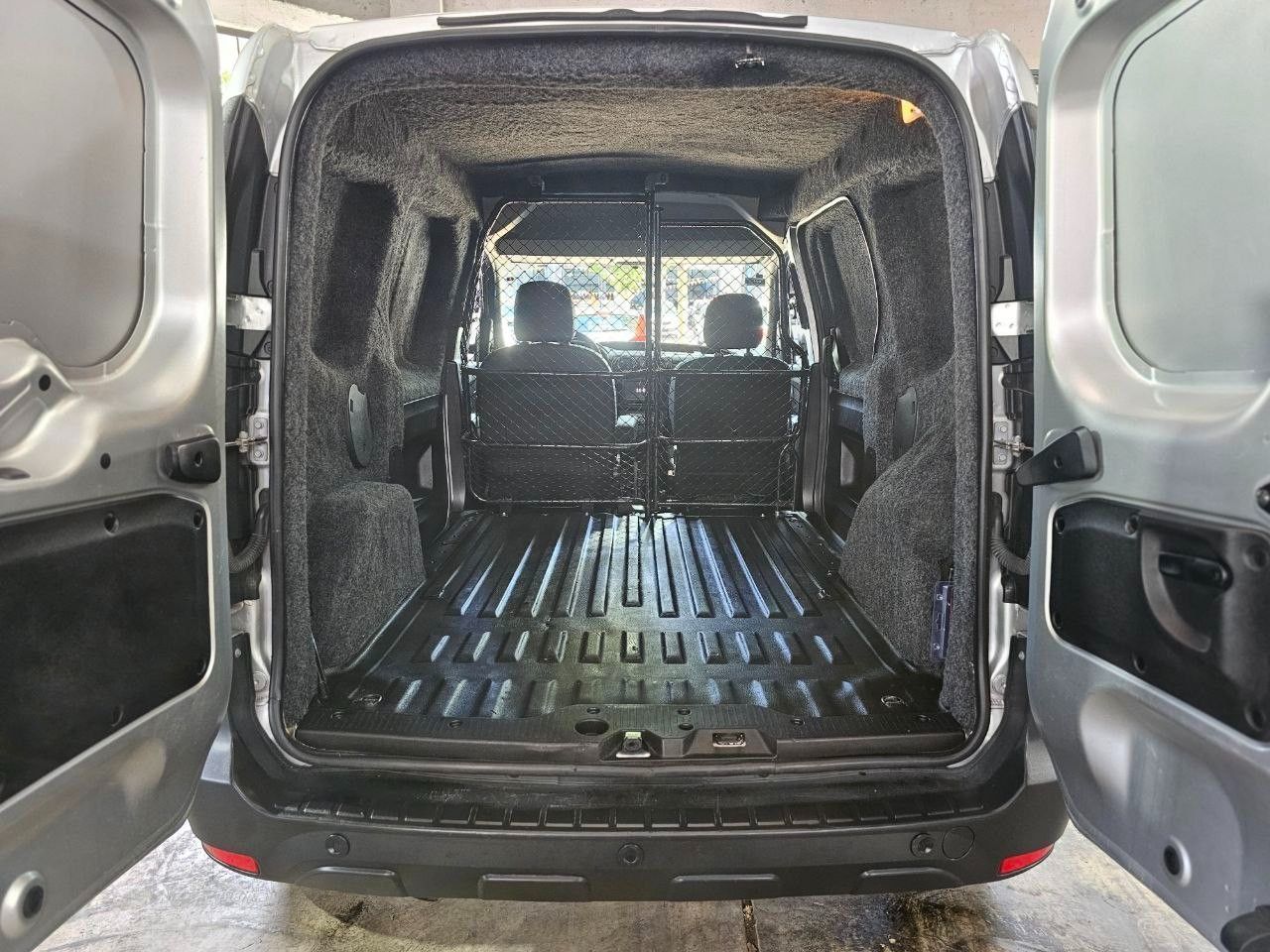 Renault Kangoo Usada en Mendoza, deRuedas