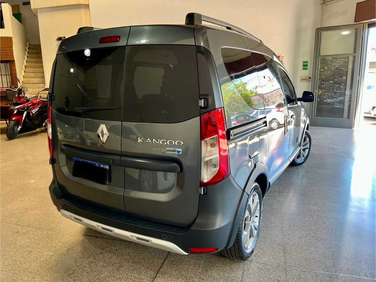 Renault Kangoo Usada Financiado en Córdoba, deRuedas