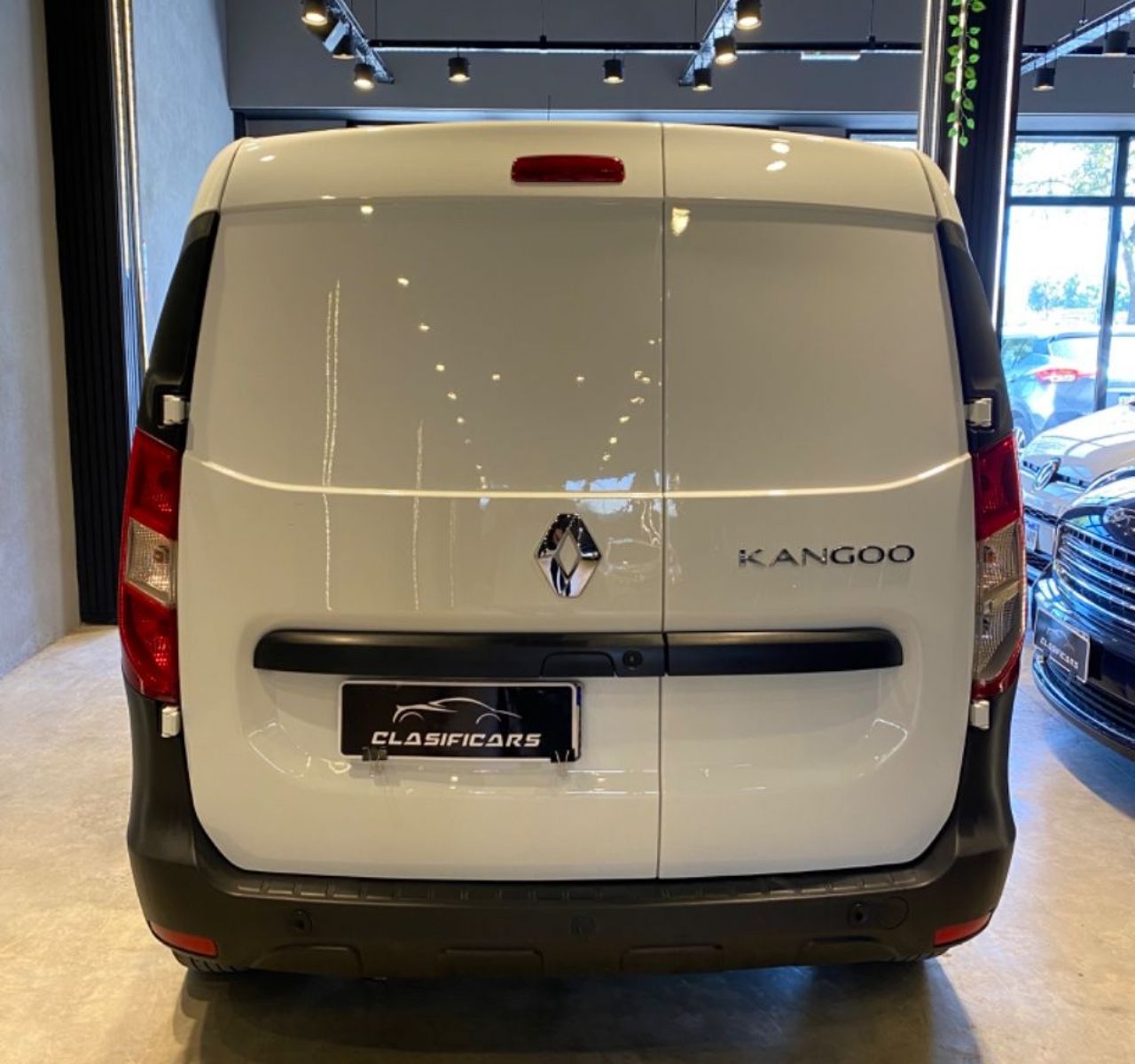 Renault Kangoo Usada en Buenos Aires, deRuedas