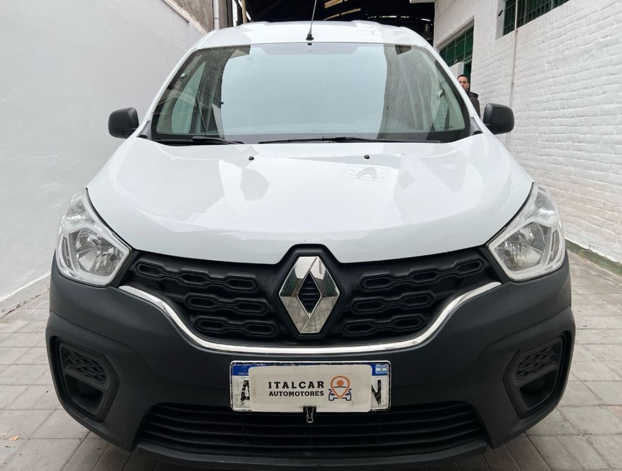 Renault Kangoo Usada Financiado en Mendoza, deRuedas