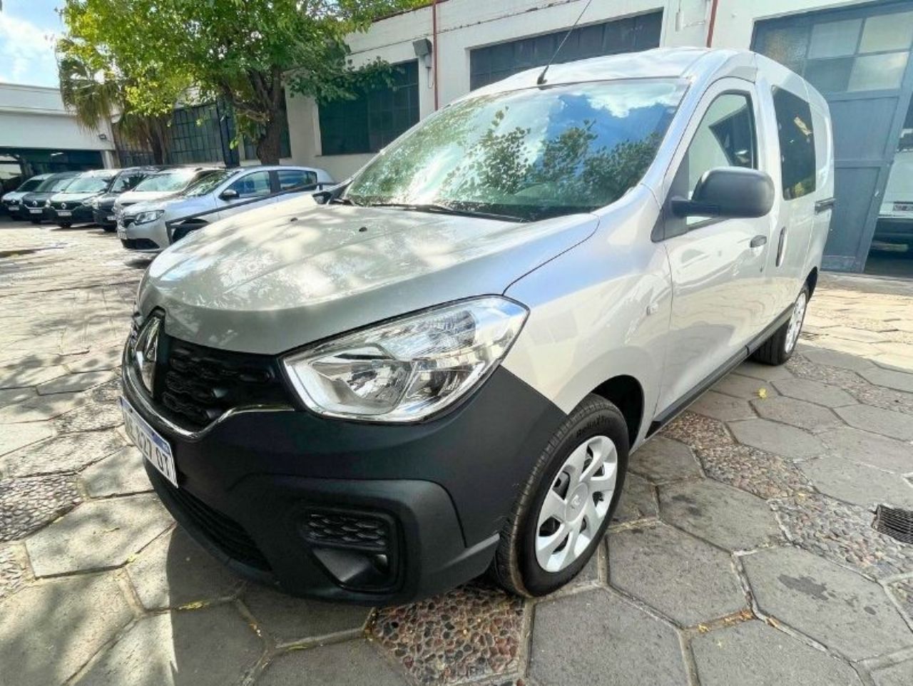 Renault Kangoo Usada en Mendoza, deRuedas