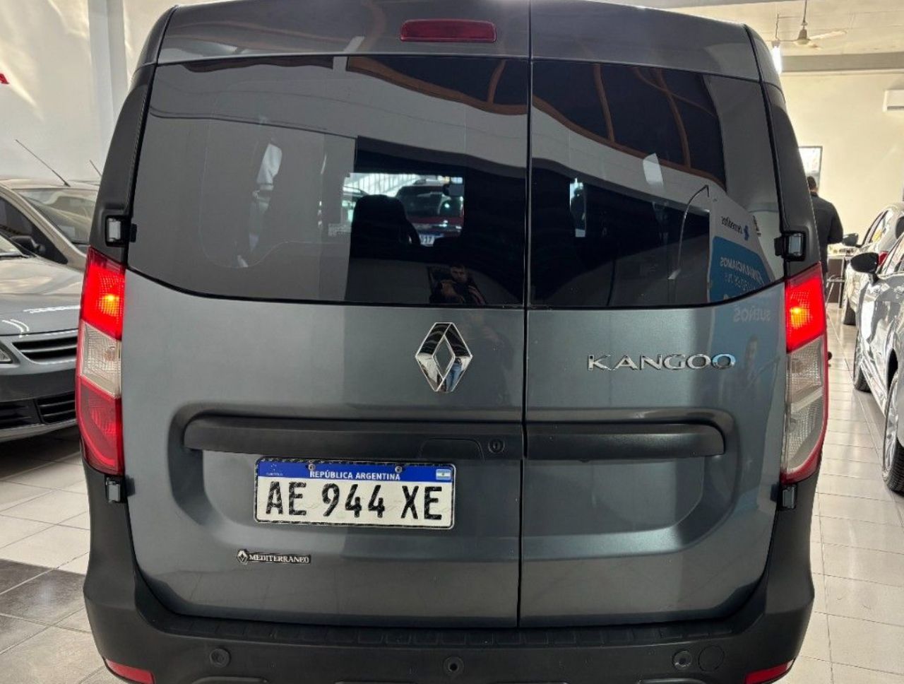 Renault Kangoo Usada en Mendoza, deRuedas