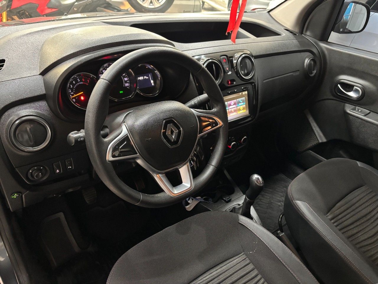 Renault Kangoo Usada en Mendoza, deRuedas