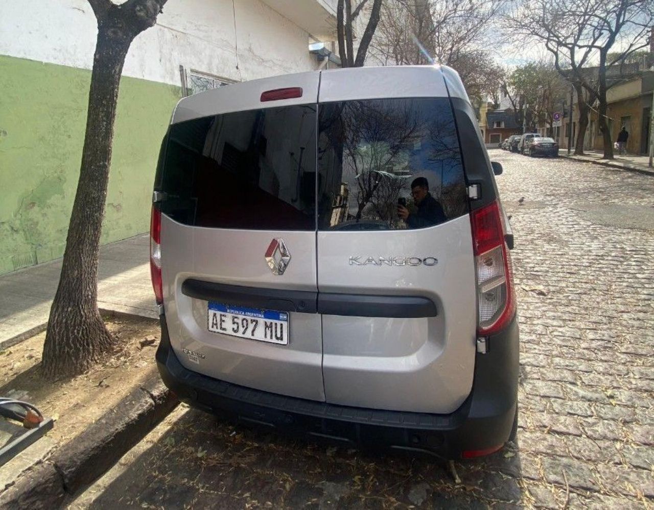 Renault Kangoo Usada en Buenos Aires, deRuedas