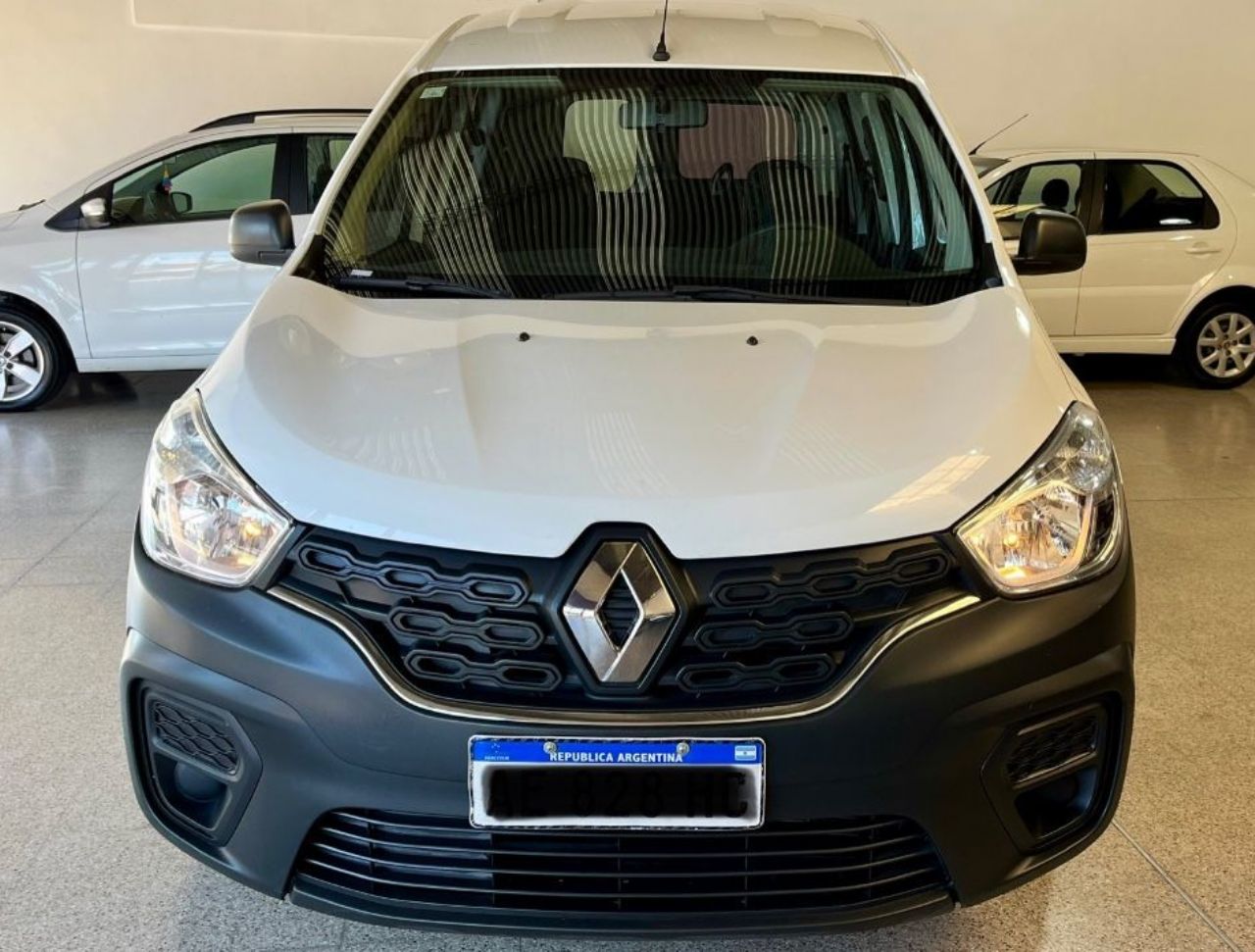 Renault Kangoo Usada Financiado en Córdoba, deRuedas