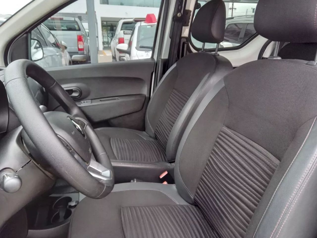 Renault Kangoo Usada en Córdoba, deRuedas