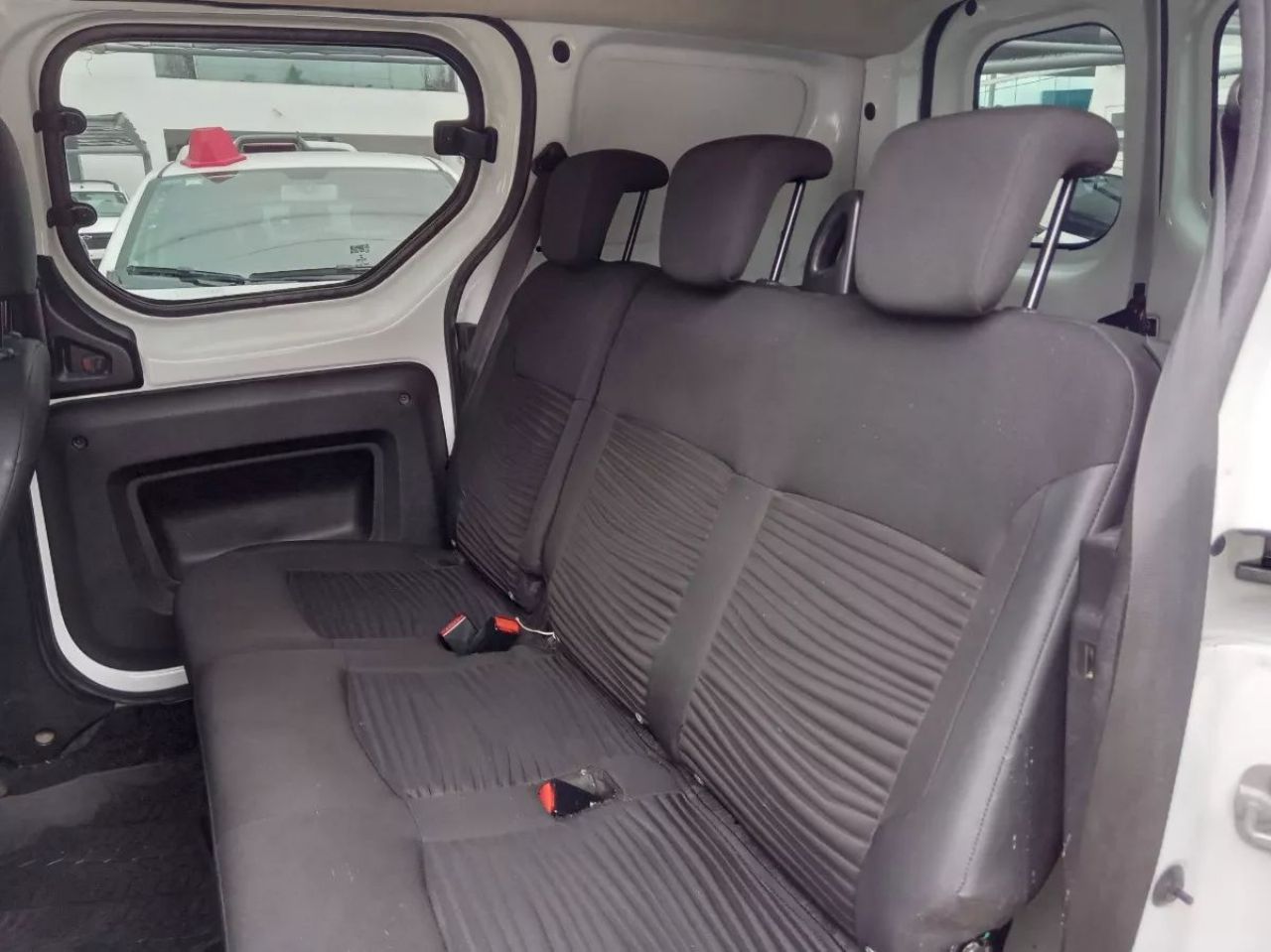 Renault Kangoo Usada en Córdoba, deRuedas