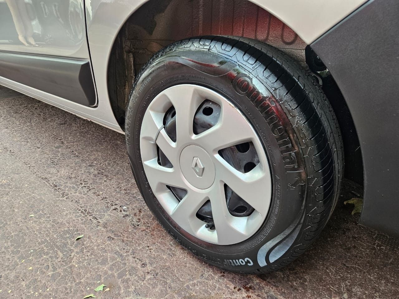 Renault Kangoo Usada en Mendoza, deRuedas