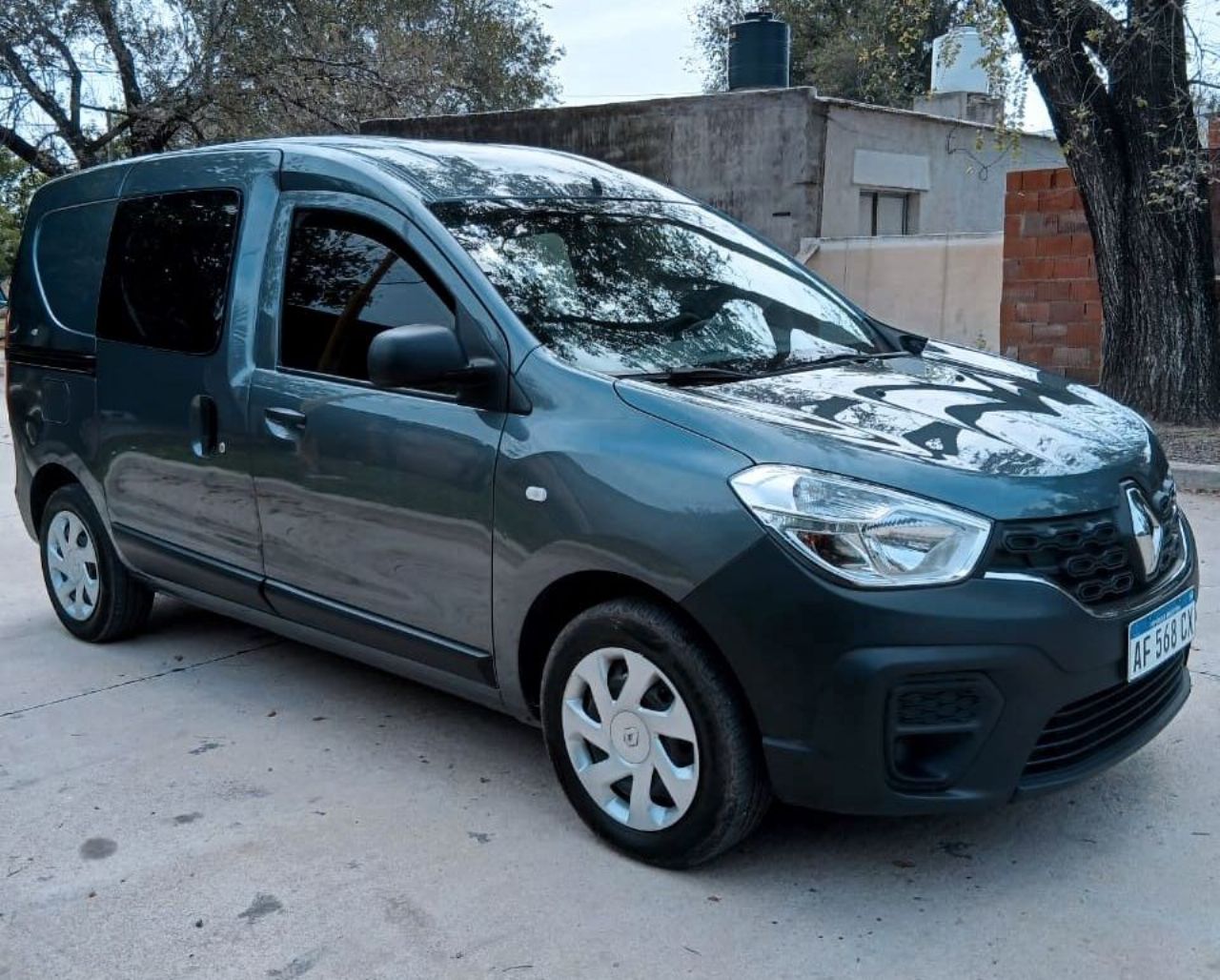 Renault Kangoo Usada en Córdoba, deRuedas
