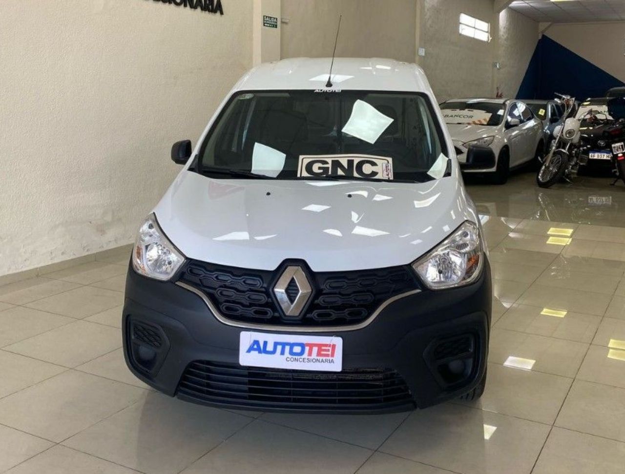 Renault Kangoo Usada Financiado en Córdoba, deRuedas