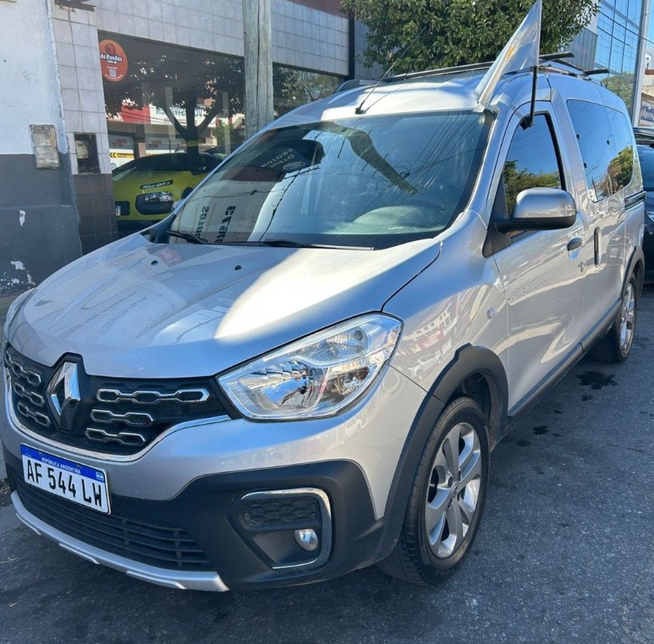Renault Kangoo Usada en San Luis, deRuedas