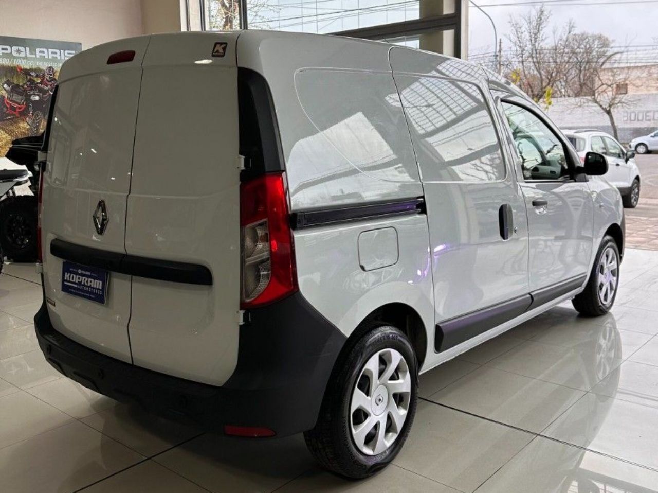 Renault Kangoo Usada en Mendoza, deRuedas