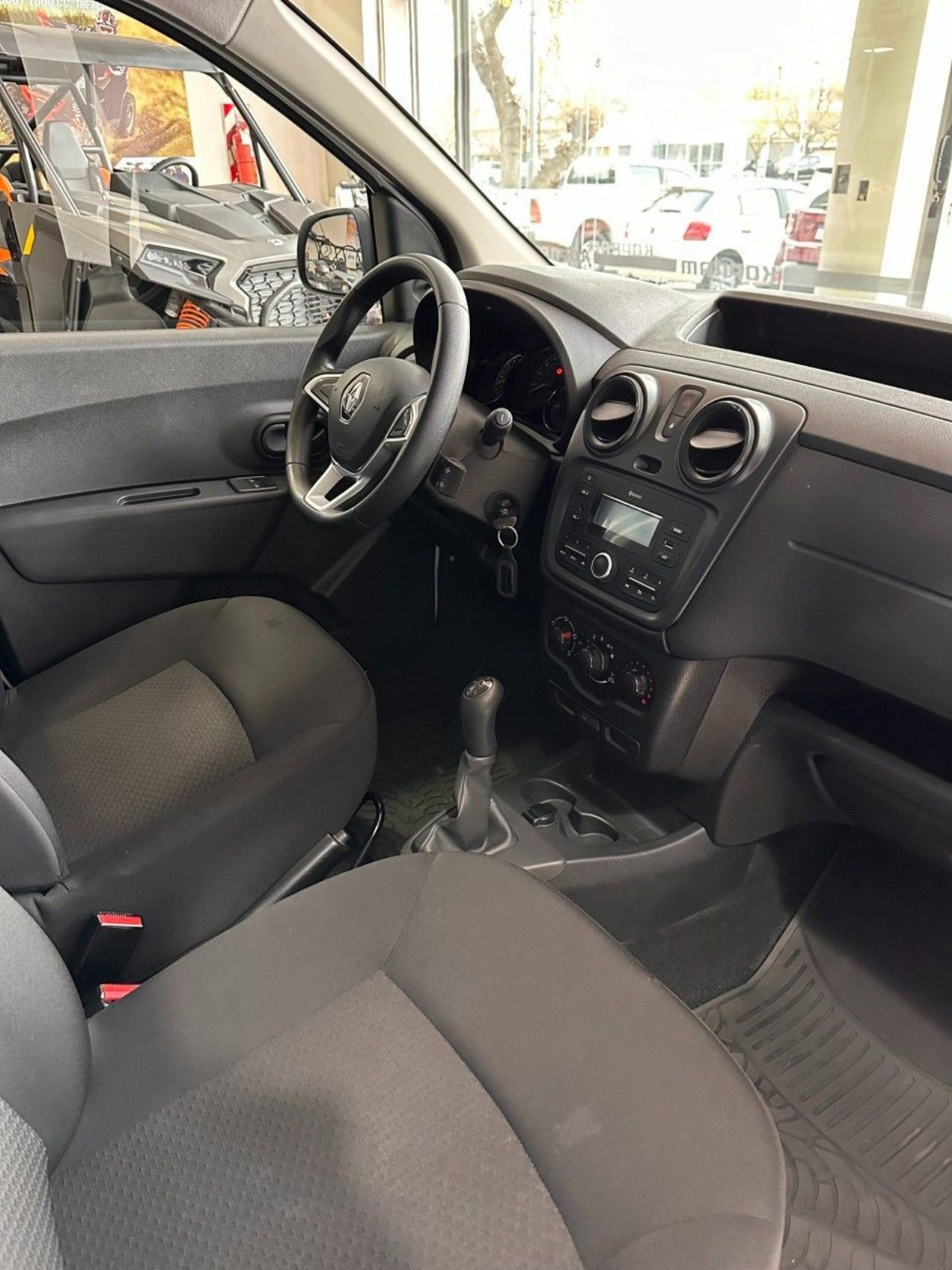 Renault Kangoo Usada en Mendoza, deRuedas