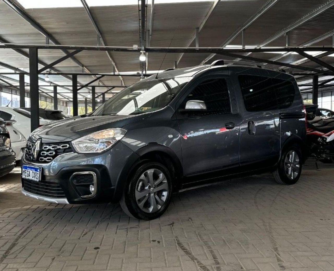Renault Kangoo Usada Financiado en Córdoba, deRuedas