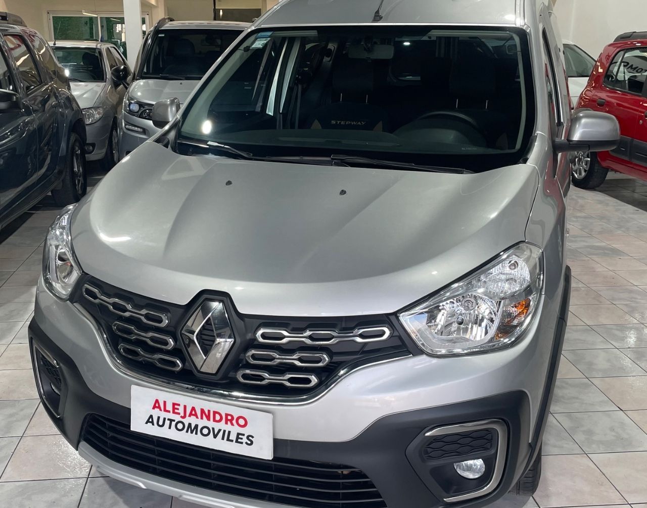Renault Kangoo Usada Financiado en Córdoba, deRuedas