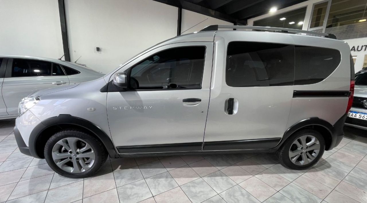 Renault Kangoo Usada Financiado en Córdoba, deRuedas