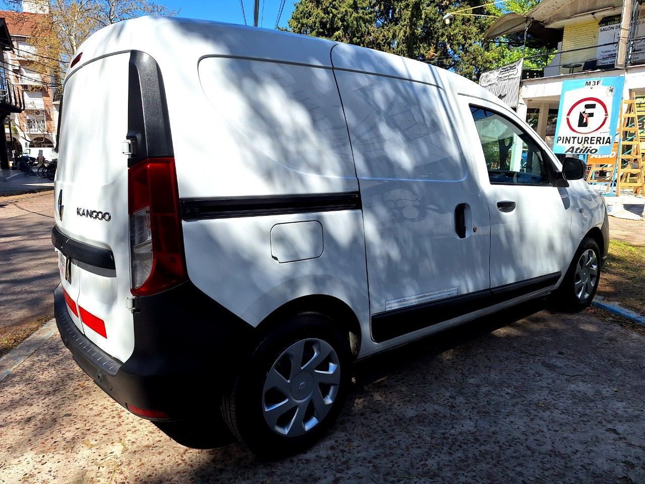 Renault Kangoo Usada en Buenos Aires, deRuedas