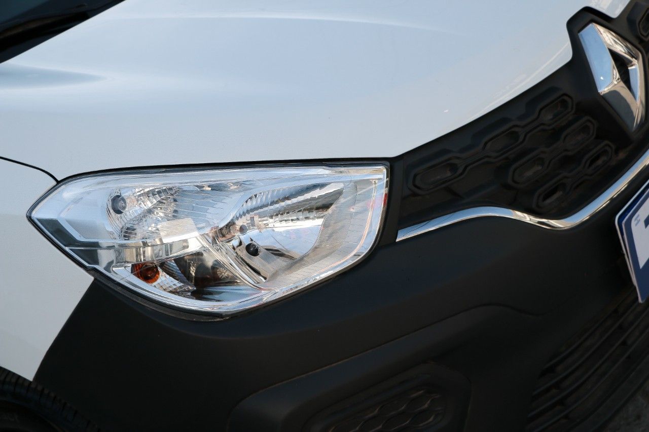 Renault Kangoo Usada Financiado en Córdoba, deRuedas