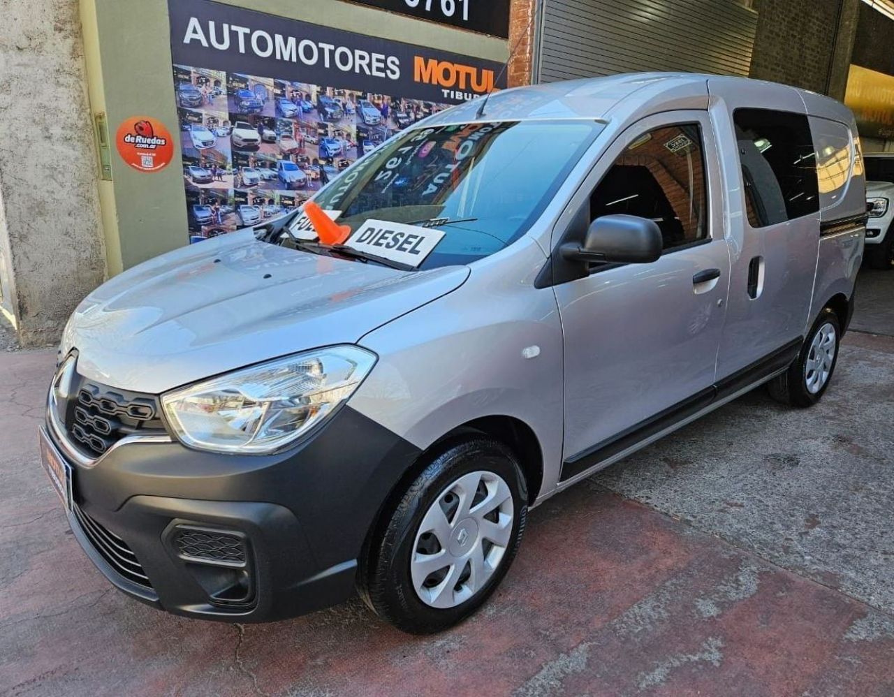 Renault Kangoo Usada en Mendoza, deRuedas