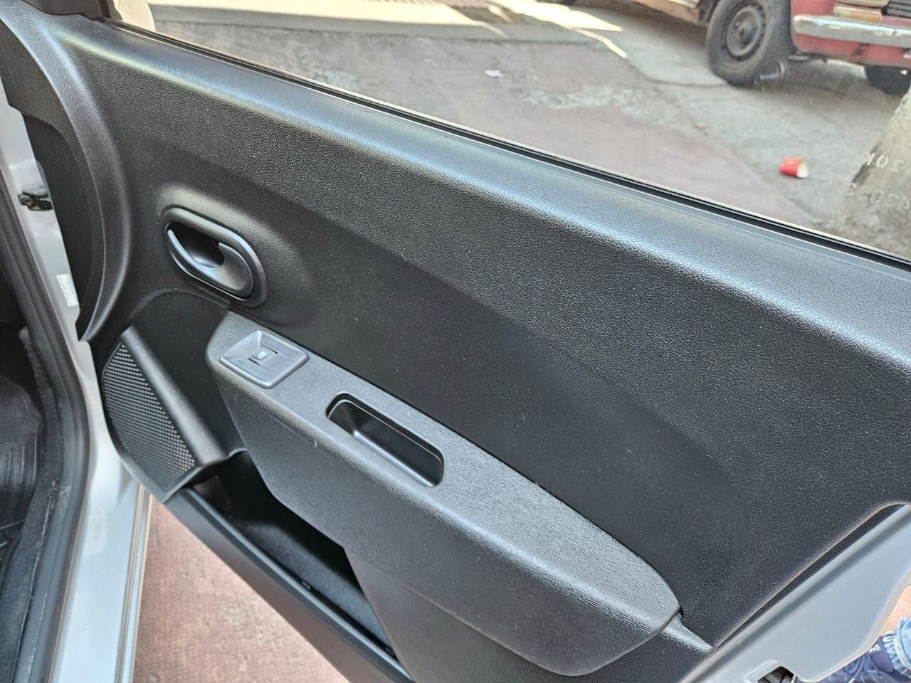 Renault Kangoo Usada en Mendoza, deRuedas